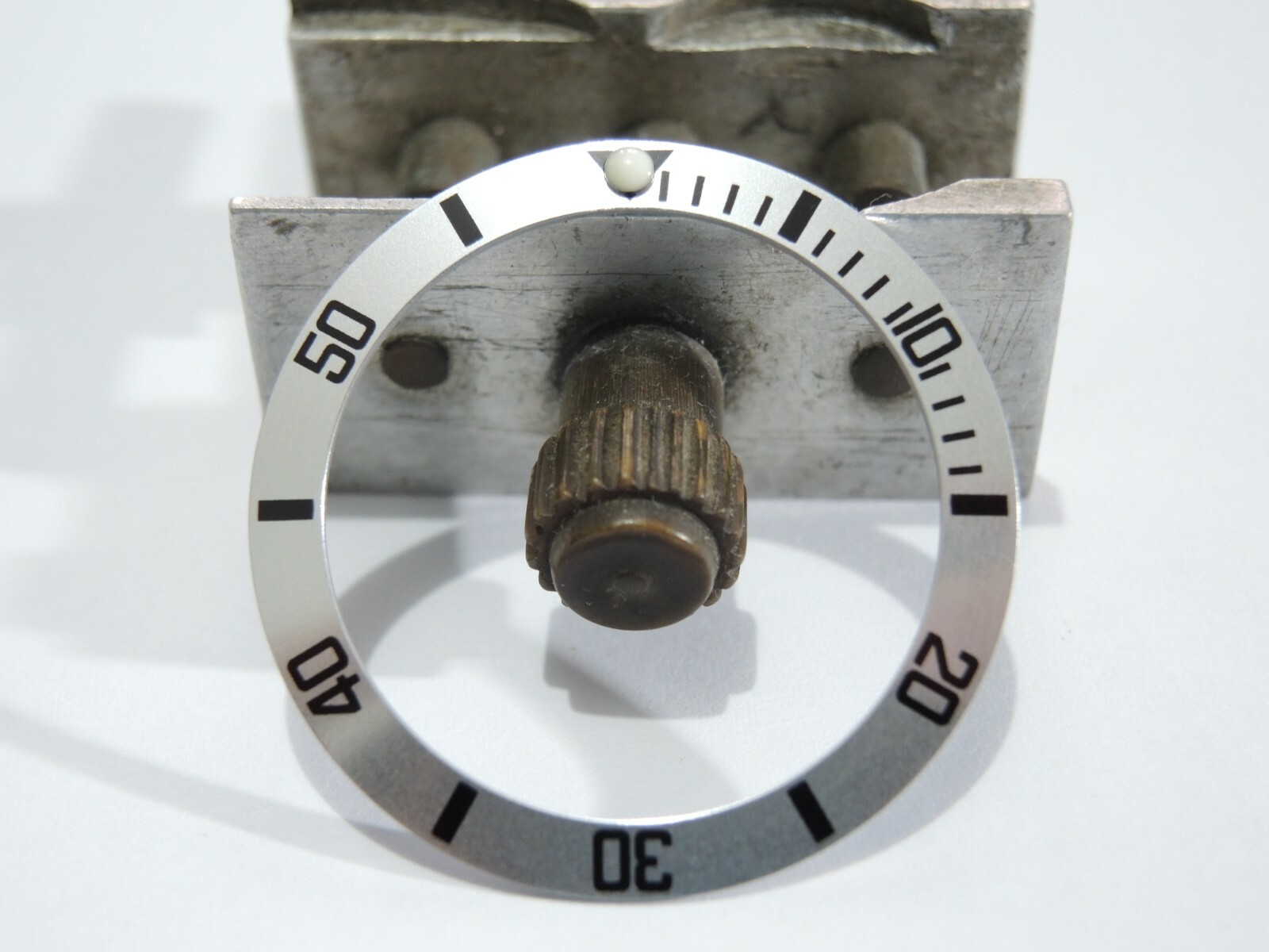 NEW SILVER SUBSTYLE BEZEL INSERT LARGE DIVERS 10BAR SKX031-033 (7S26-0040) WATCH