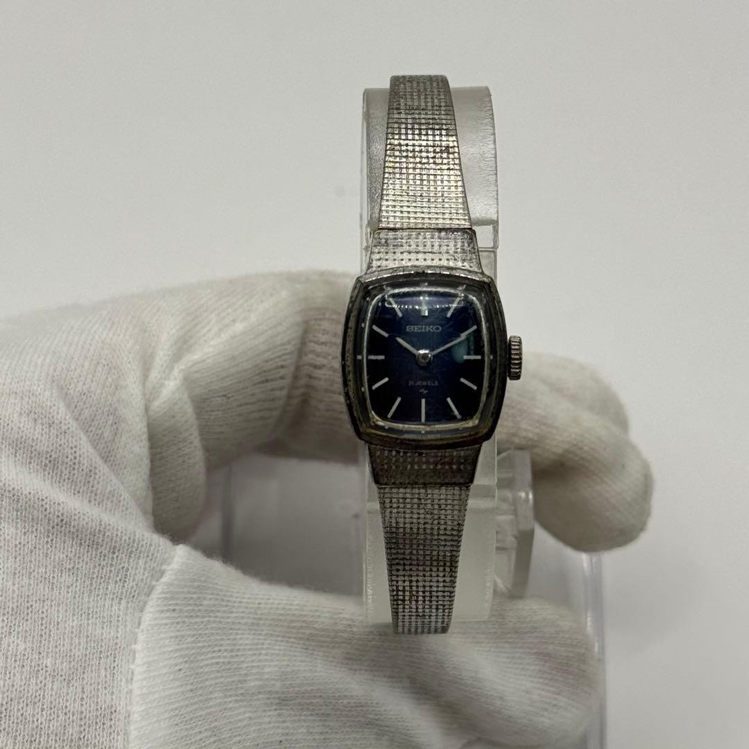 Working condition SEIKO manual winding watch with blue dial and 21 JEWELS bracel