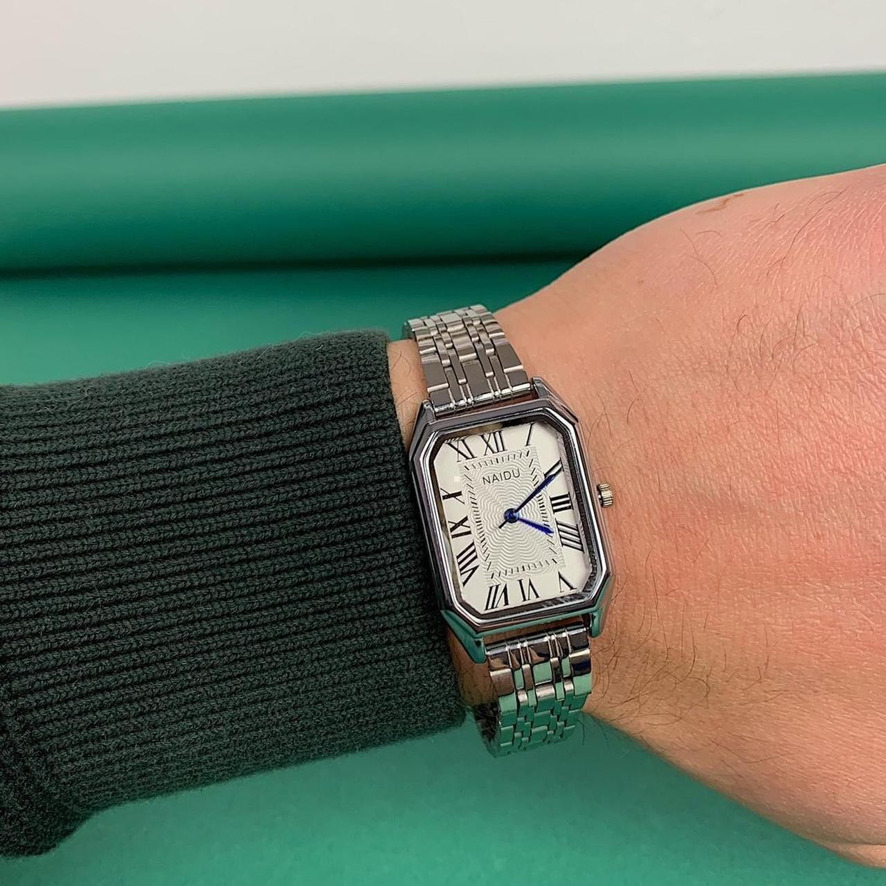 Y2k 2000s vintage style essential minimalist retro stainless steel cute