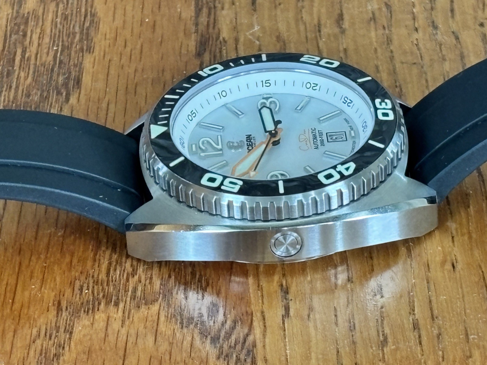 Ocean Crawler Core Diver Watch – Unworn Mesh Bracelet and Extra Straps – LOOK!