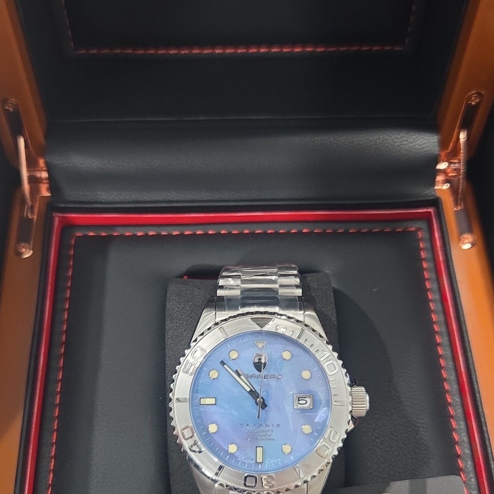Automatic Limited Edition 042/300 Carrero Marina Diver 200m Blue Dial
