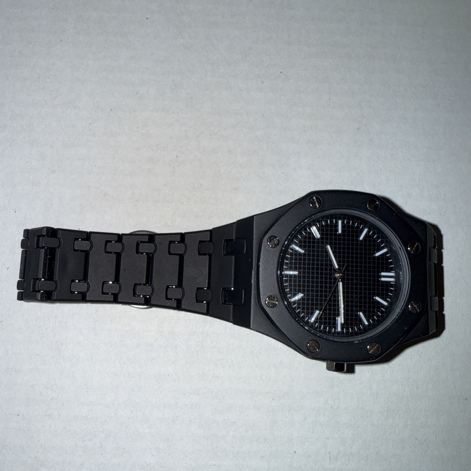 NEW Black Unisex Quartz Watch Silicone Wristband Minimalist Design Sports