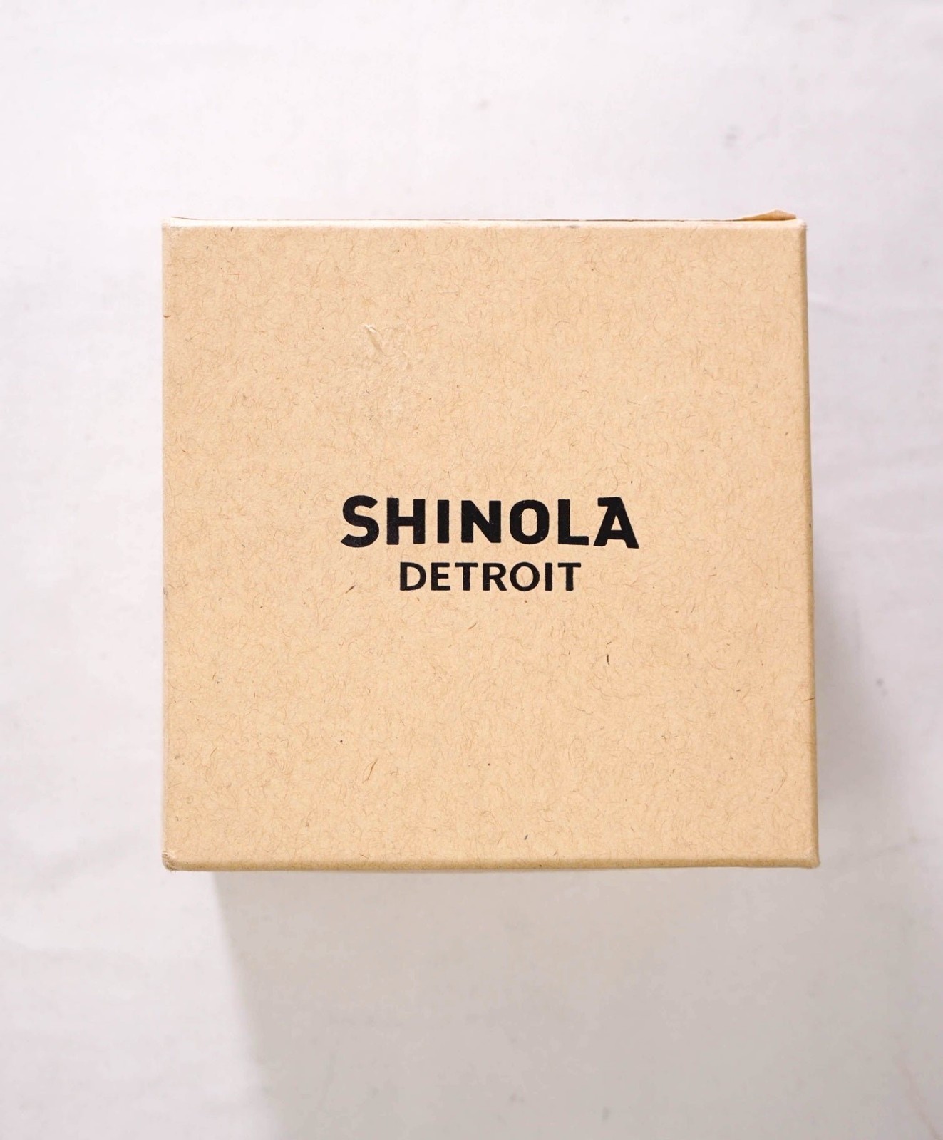 $695 SHINOLA – Gray/Brown American Leather Steel Watch – Unisex