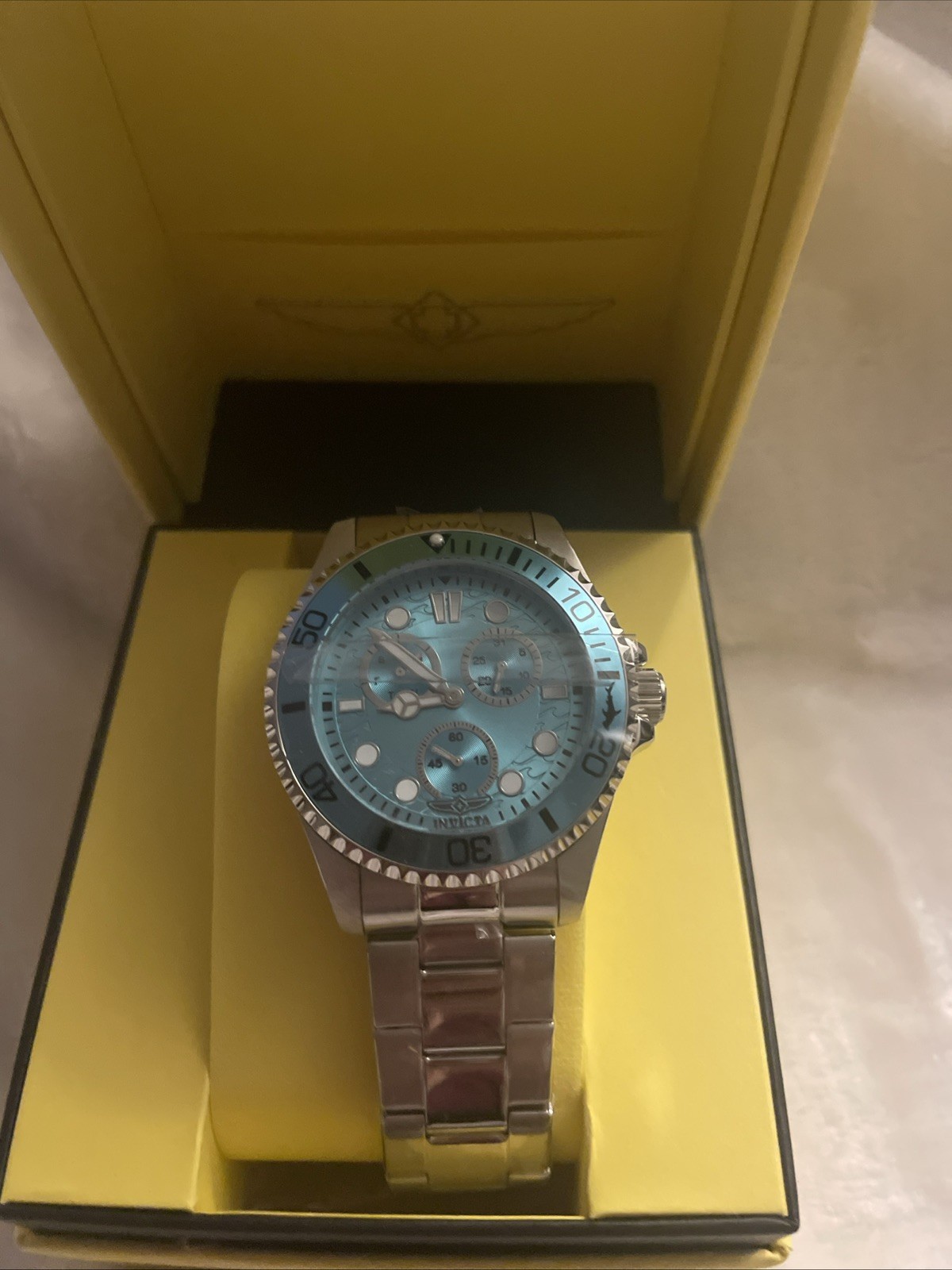 Invicta Pro Diver Quartz Turquoise Dial Men’s Watch 49277
