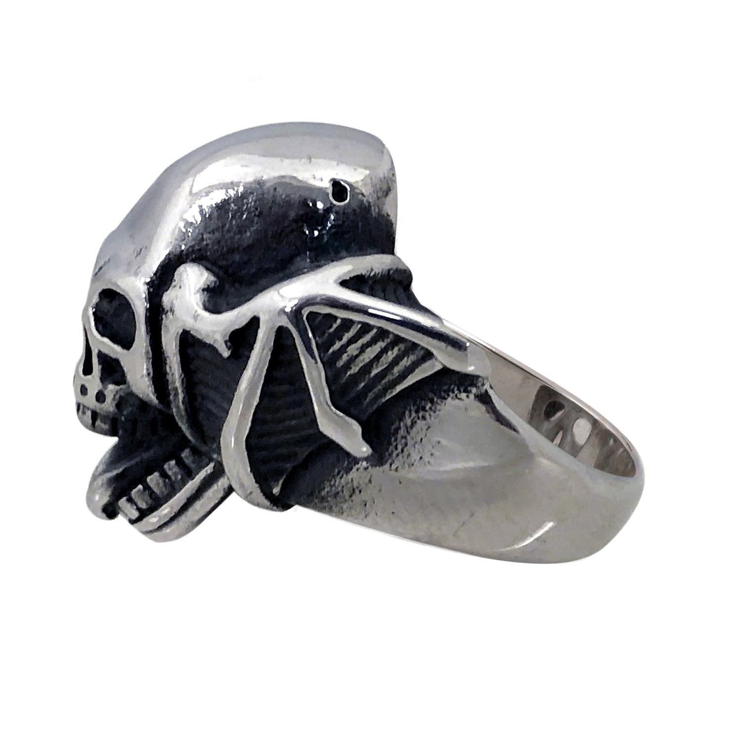 Seven Seas Pirates Black Steel Enameled Skull Finger Ring – US Size 8 to 13 R128