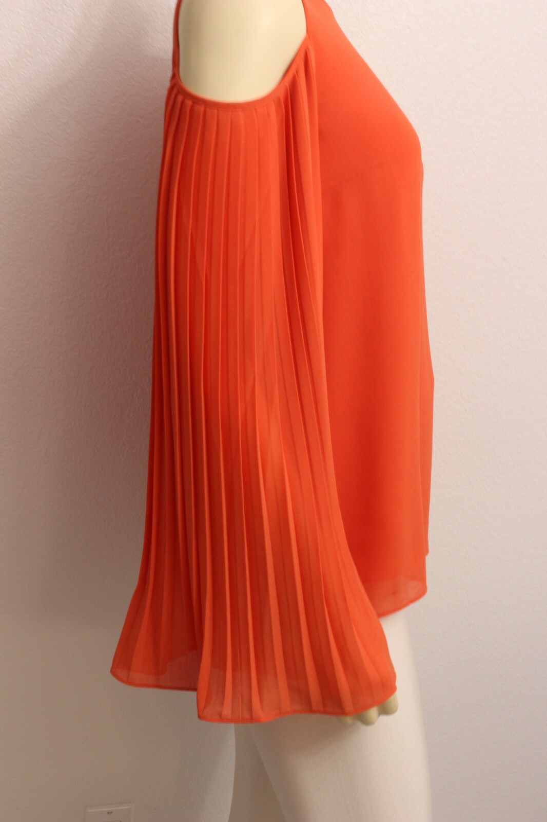MM Couture by Miss Me Ladies Top size S Orange Pleat LS bare shoulder Polyester