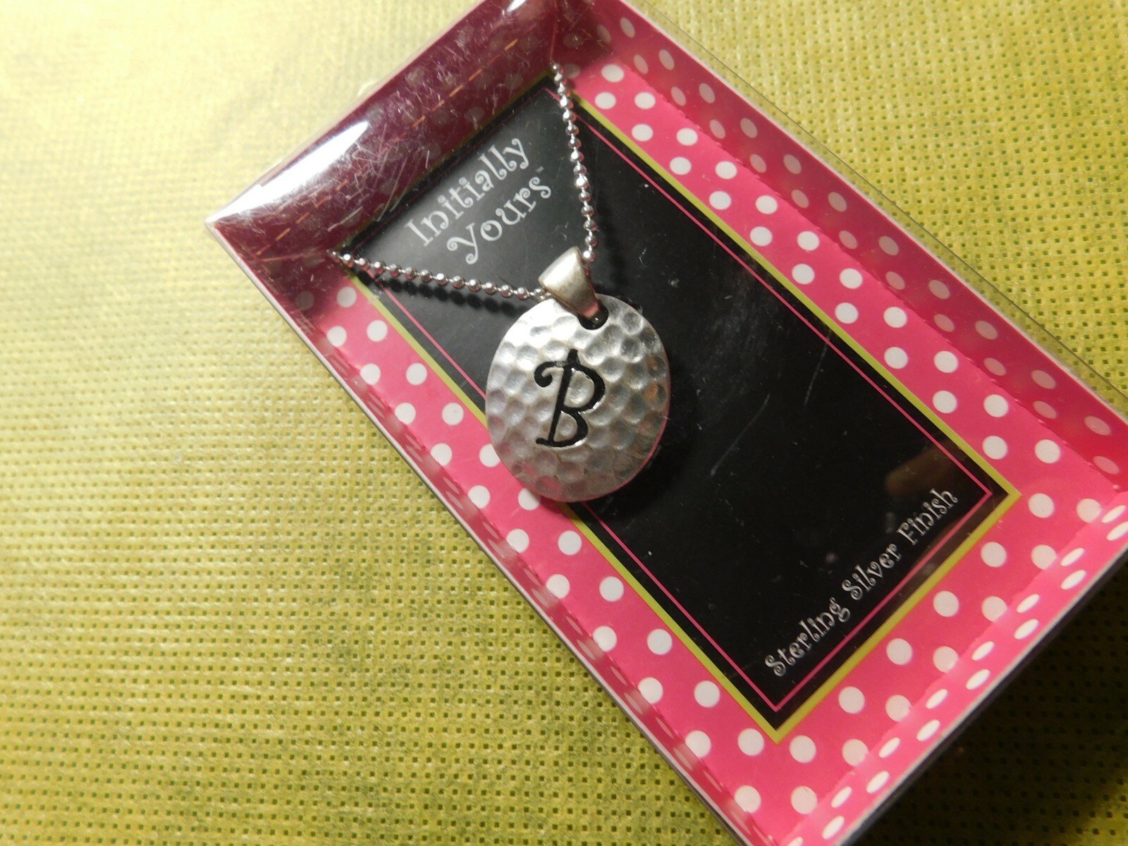 STERLING SILVER FINISH INITIALLY YOURS MONOGRAM B NECKLACE! c793UXX
