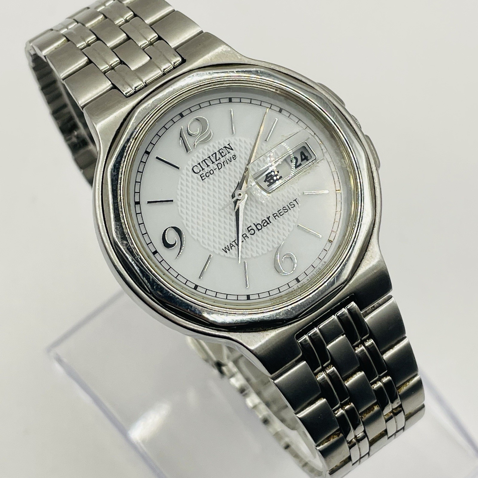 VINTAGE CITIZEN ECO-DRIVE STAINLESS STEEL WHITE DIAL MEN’S WATCH E100-K003334CKS