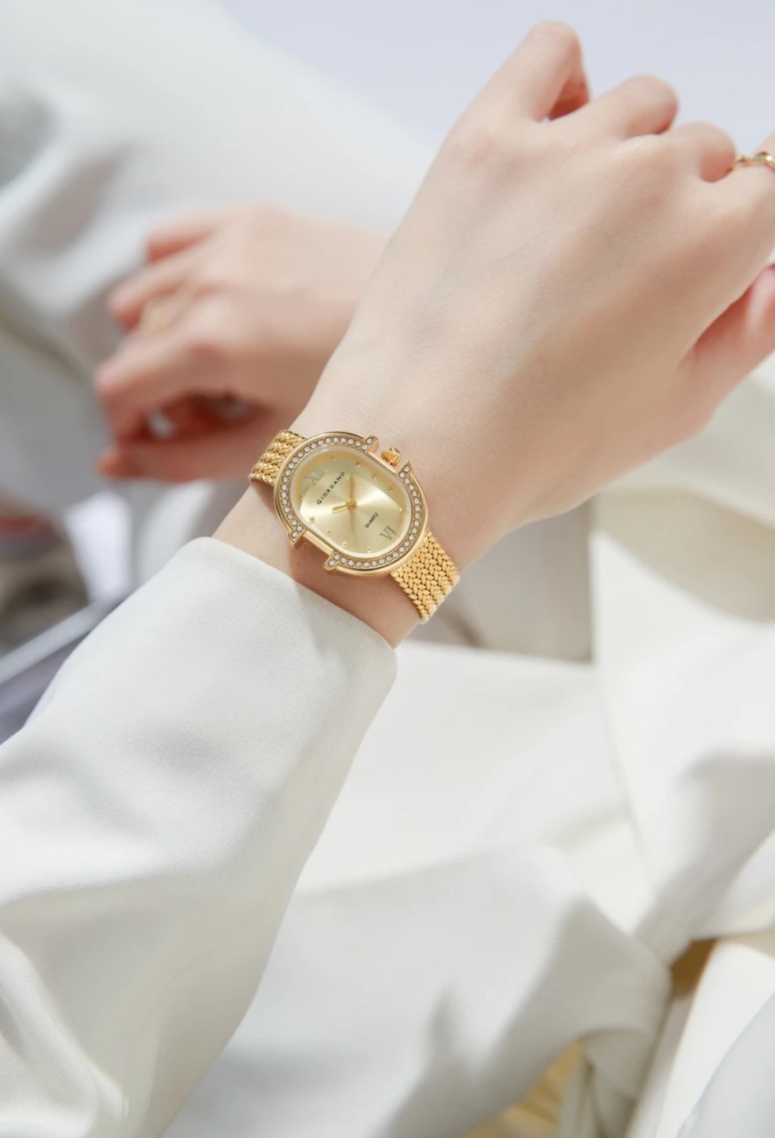 Giordano Women’s Green Dial Quartz Watch Gold Tone Crystal Bezel Stainless Steel