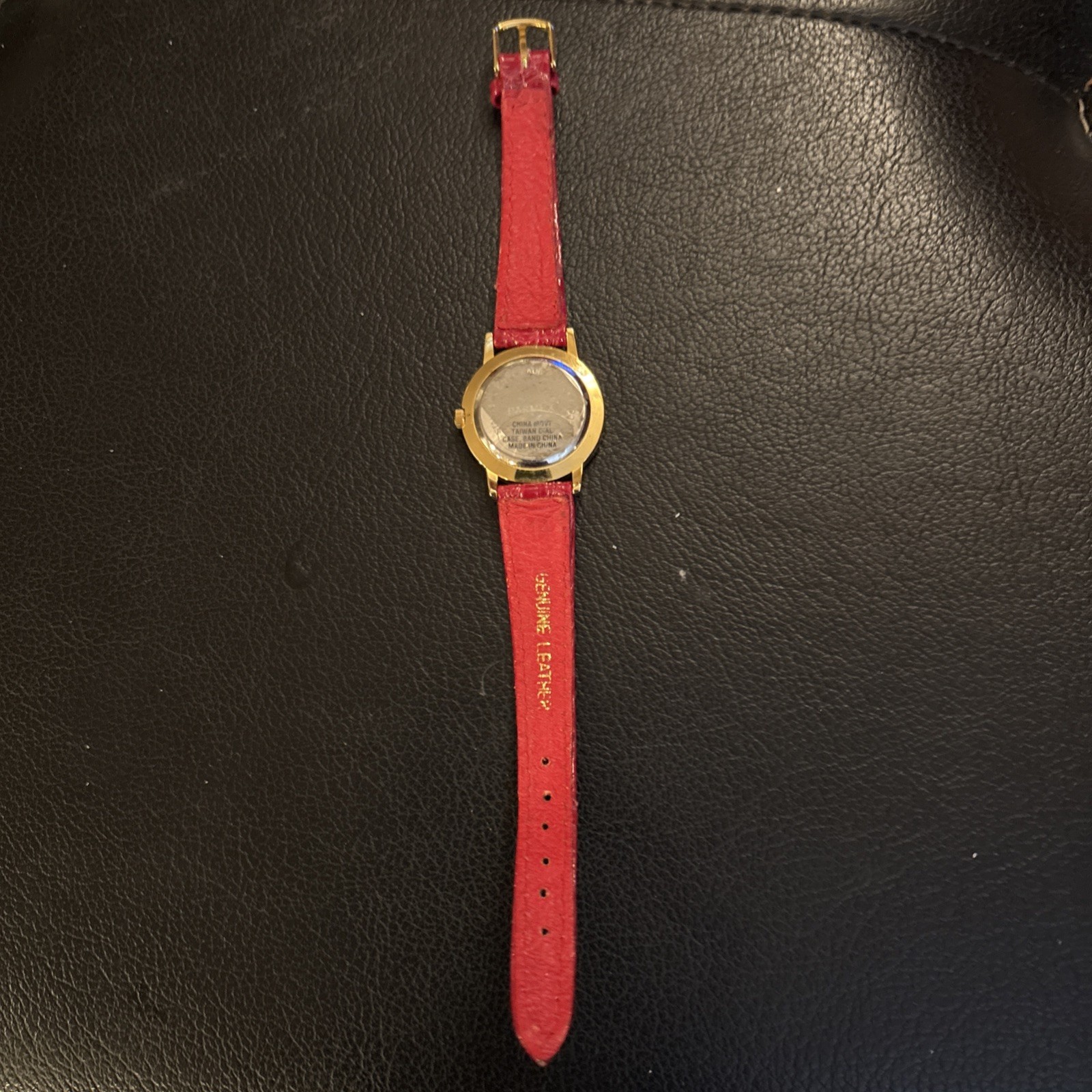 5 Christmas Watches VTG+NIB +Avon Kringle Jingle musical
