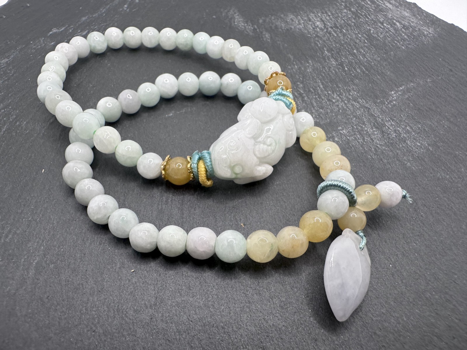 Certified Type A Natural Jadeite Pixiu / leaf Amulet Stretch Bracelet 5.6mm