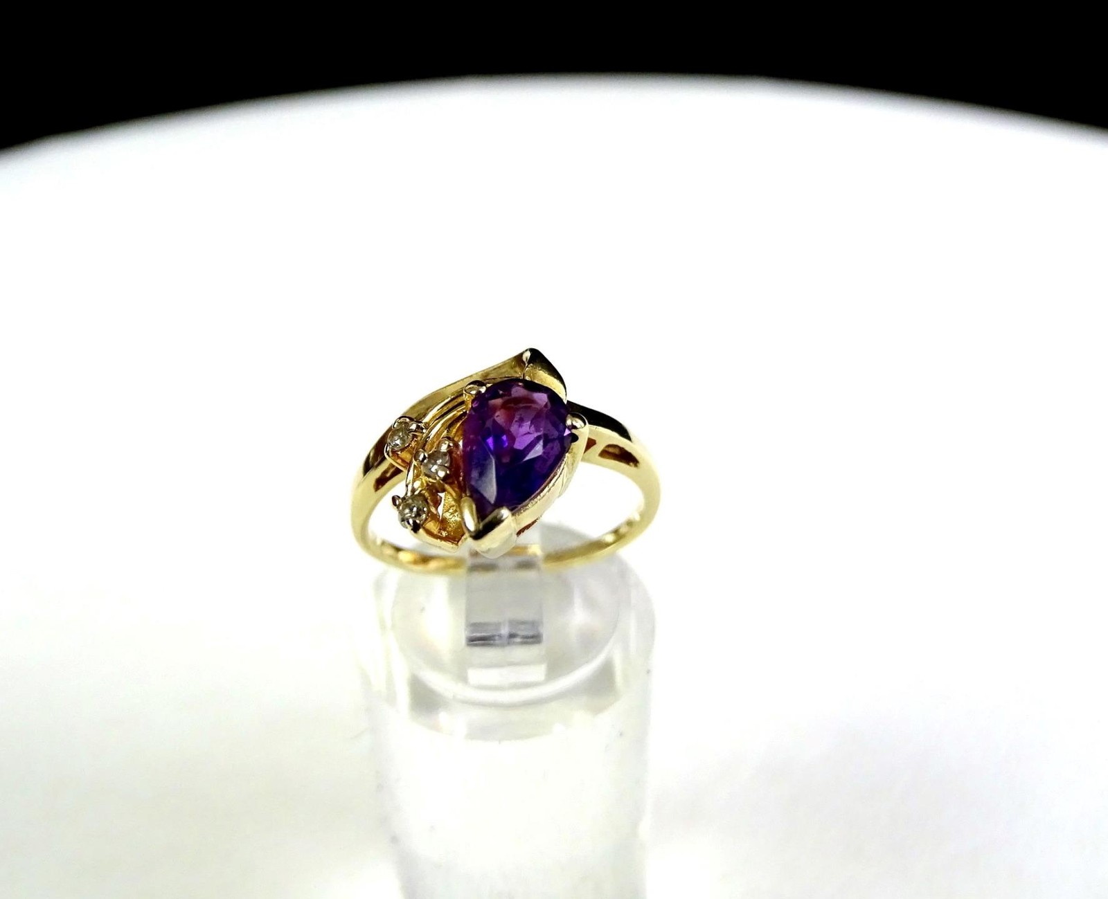 14K Yellow Solid Gold 3.2 Grams Size 6.5″ Pear Shape Amethyst Diamond Ring 1980
