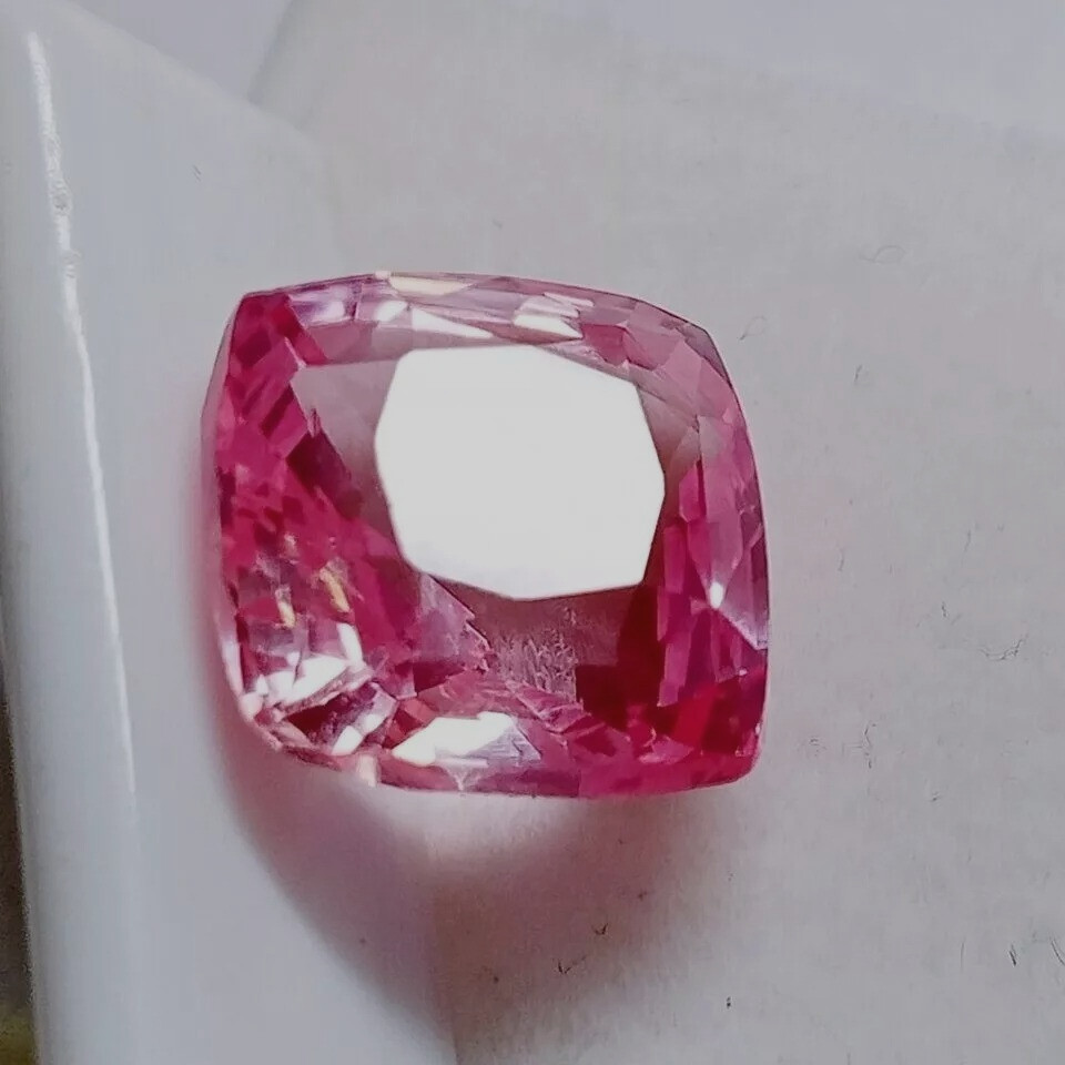 VVS Padparadscha Sapphire Cushion 8-9 Ct Cut Natural Loose Certified Gemstone