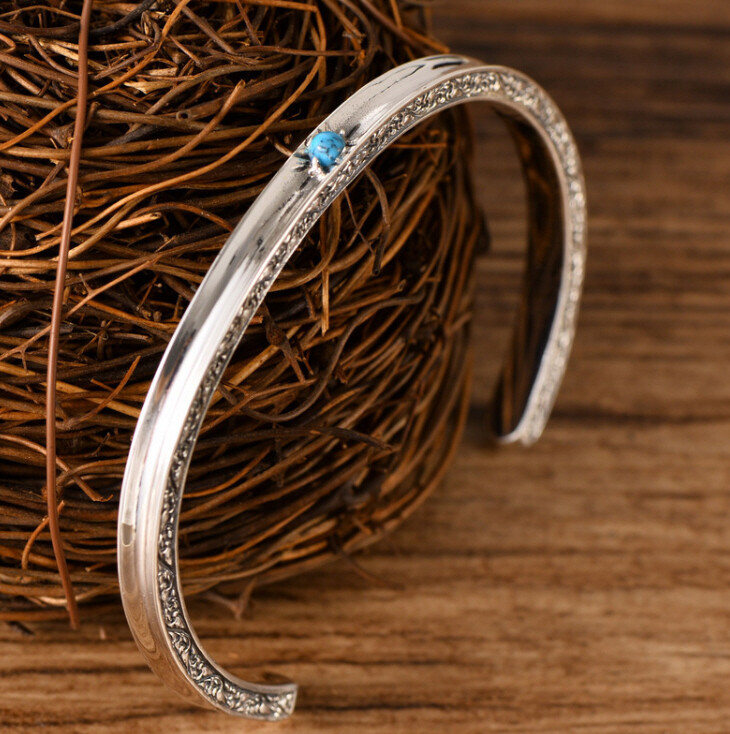 I01 Sterling Silver 925 Bangle with Small Turquoise