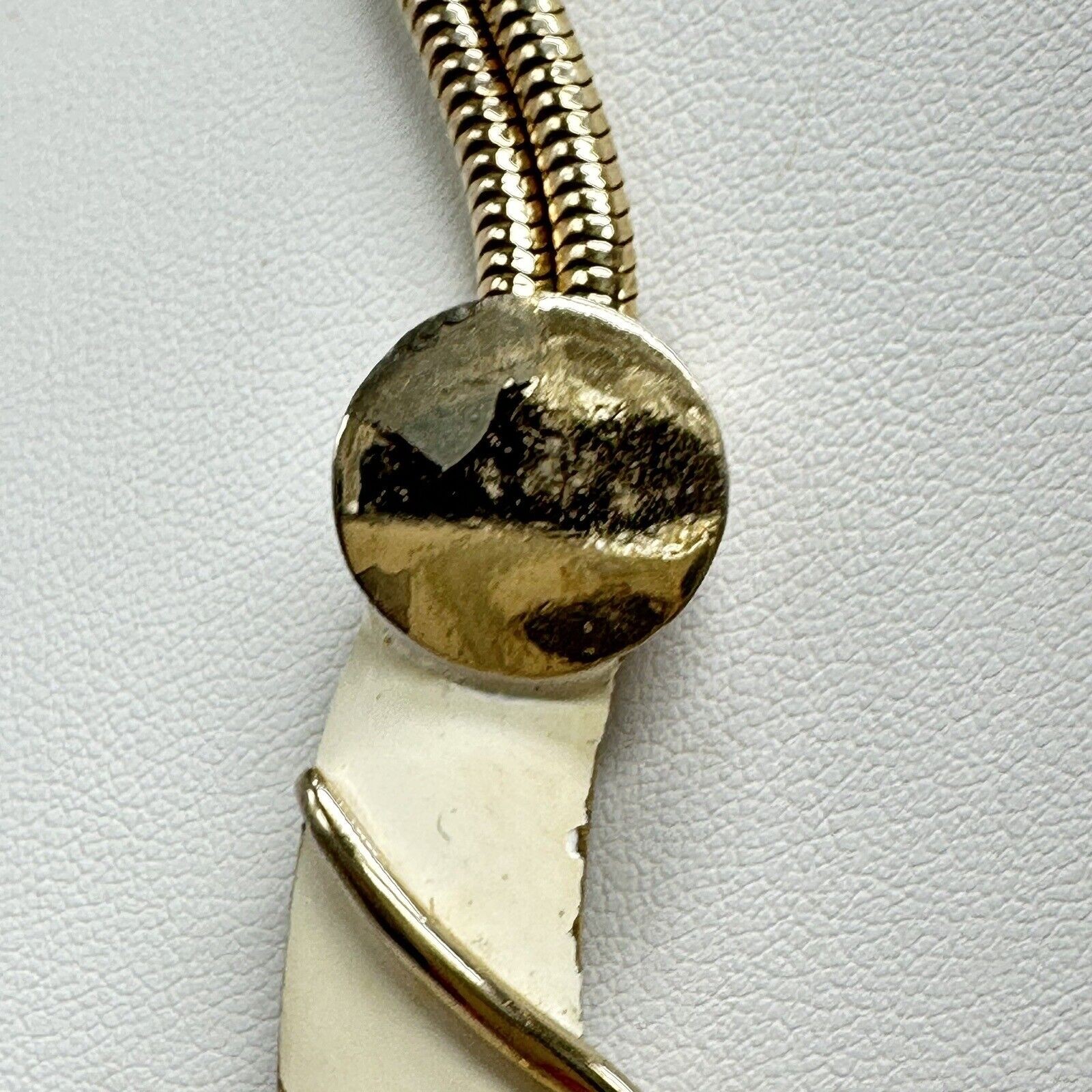 Vintage Boucher Choker Style Necklace Brutalist White Enamel Gold Tone FLAWED