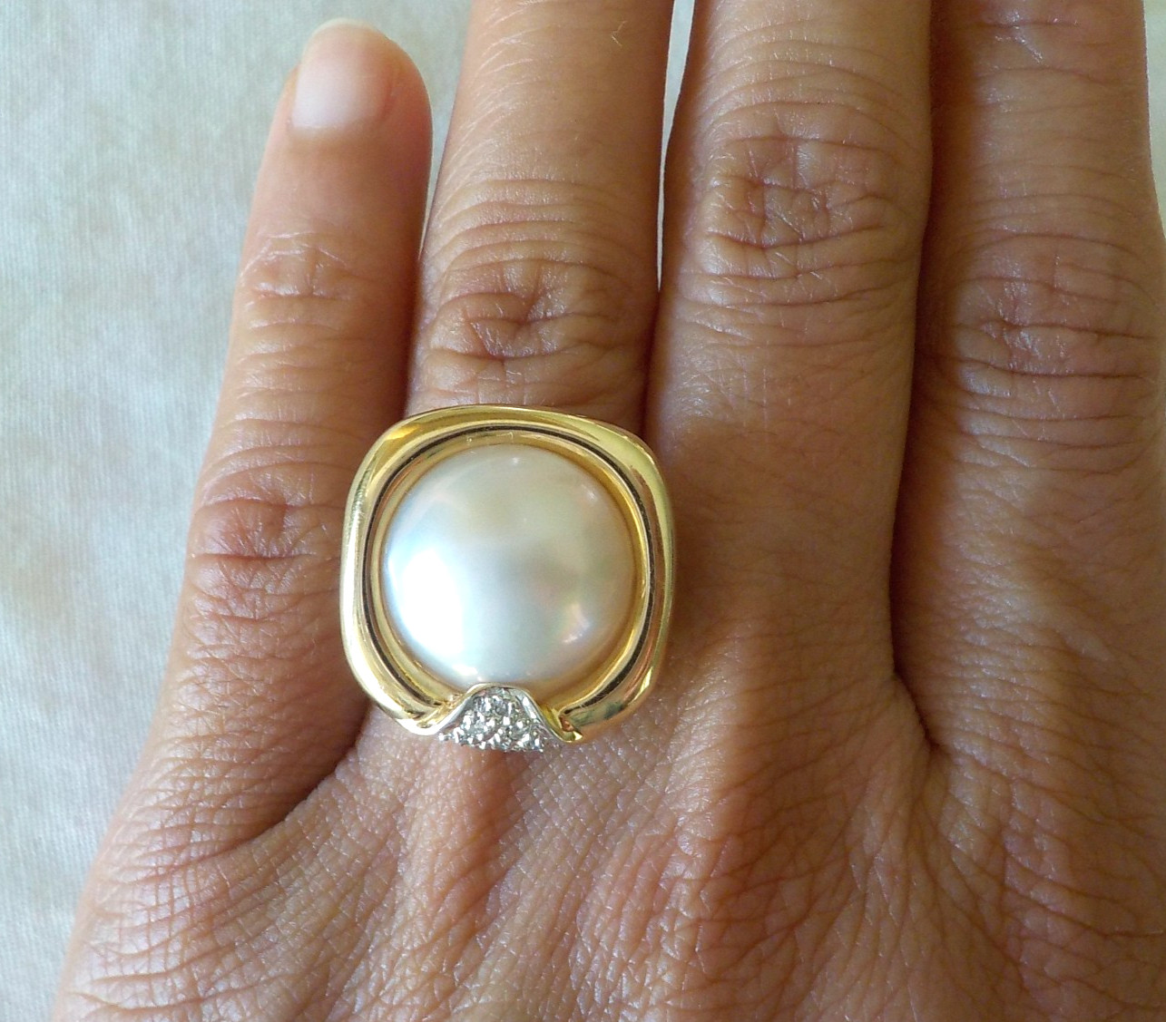 14K Yellow Gold Mabe Pearl Diamond Statement Ring – 6.40 gms, Sz 5.5, 12.8mm