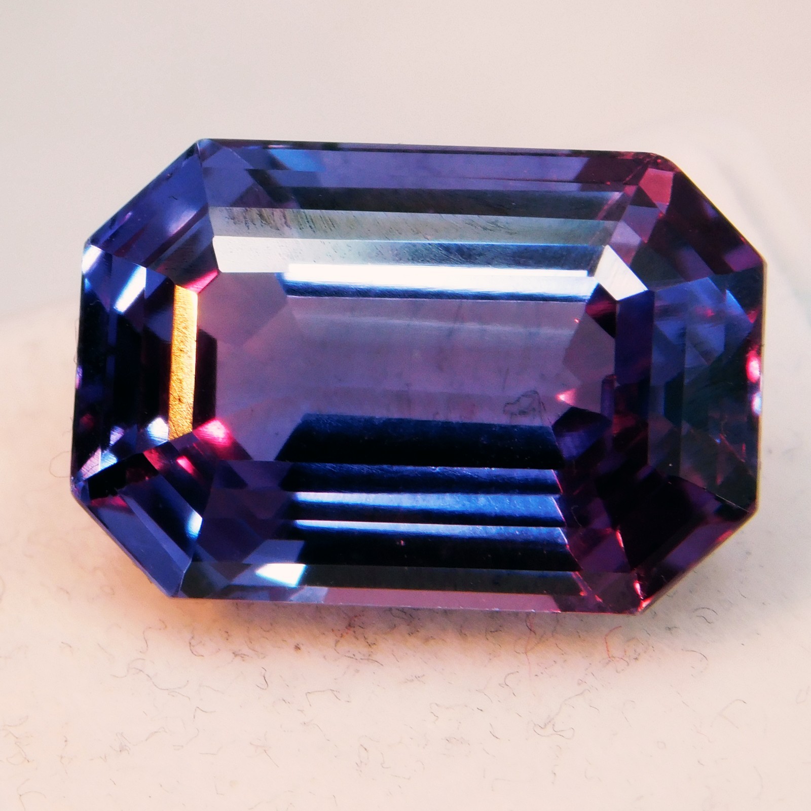 20.00 Ct Natural Color Change Alexandrite Emerald Cut Certified Loose Gemstone
