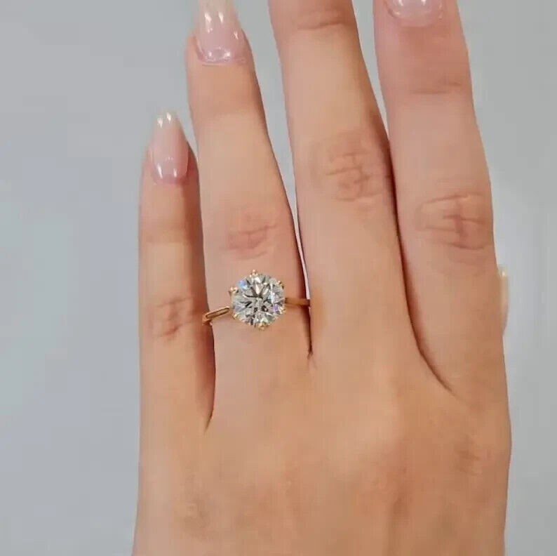 Round Simulated Diamond Women’s Stunning Solitaire Ring 14K Yellow Gold Plated