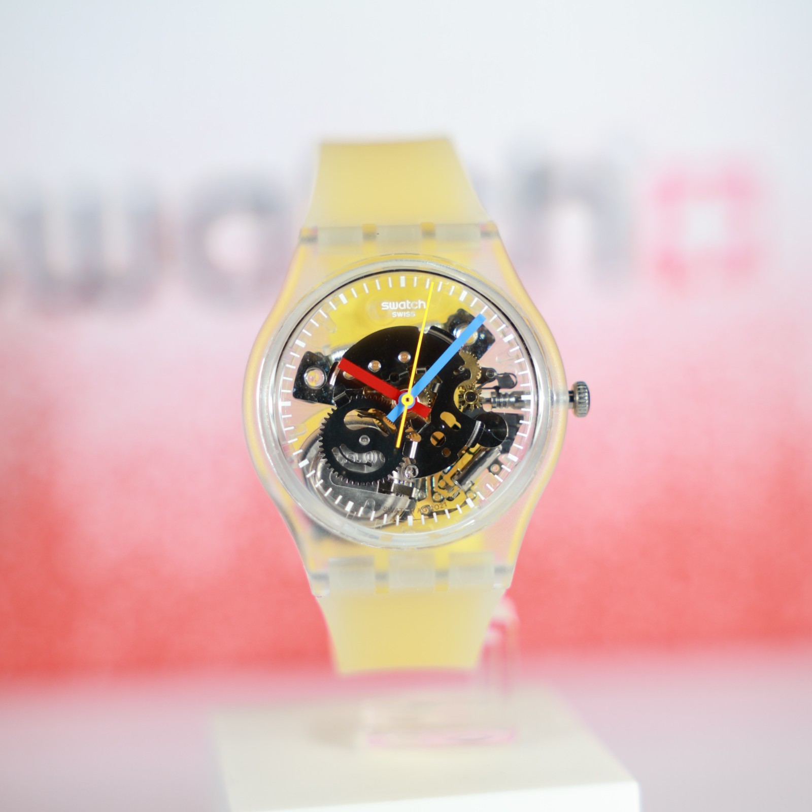 New Limited Swiss Made SWATCH GE291 Clearly Yellow Striped 34MM Transparent