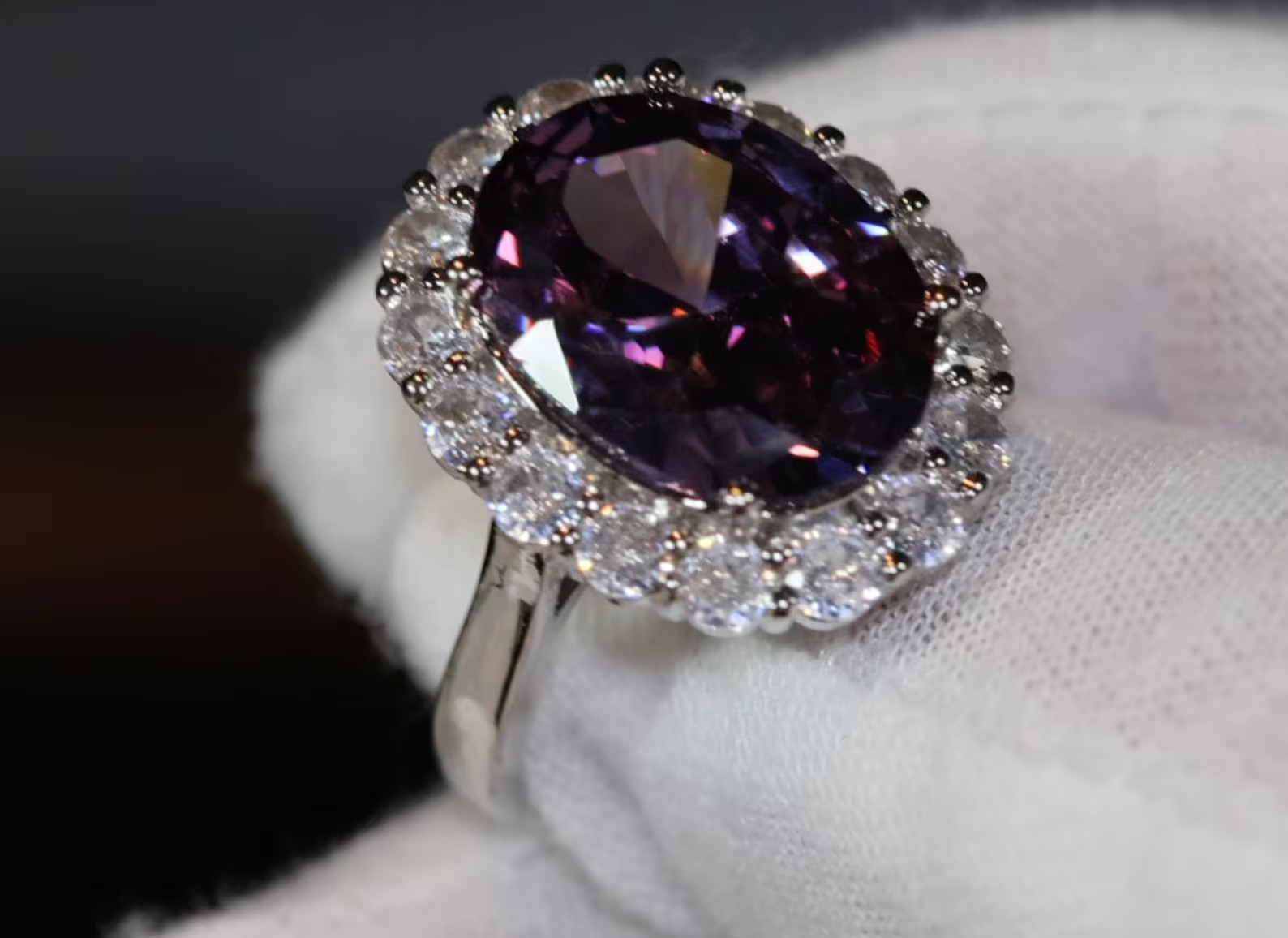 5.50 Ct Oval Cut Natural Amethyst Diamond Wedding Ring 14K White Gold Size 7