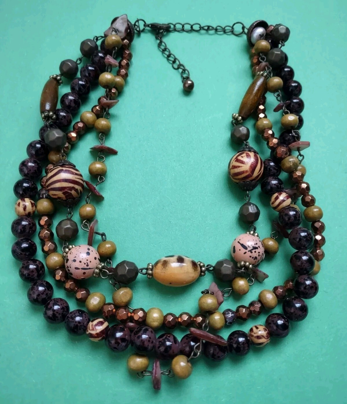 WOODEN, LUCITE & MOTHER OF PEARL Copper Tone Beaded Necklace