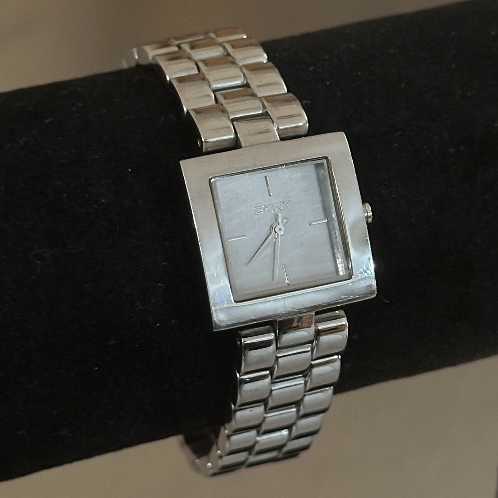 DKNY Watch Women’s Analog Square Silver Tone Quartz Water Resistant 7 inch 22 mm