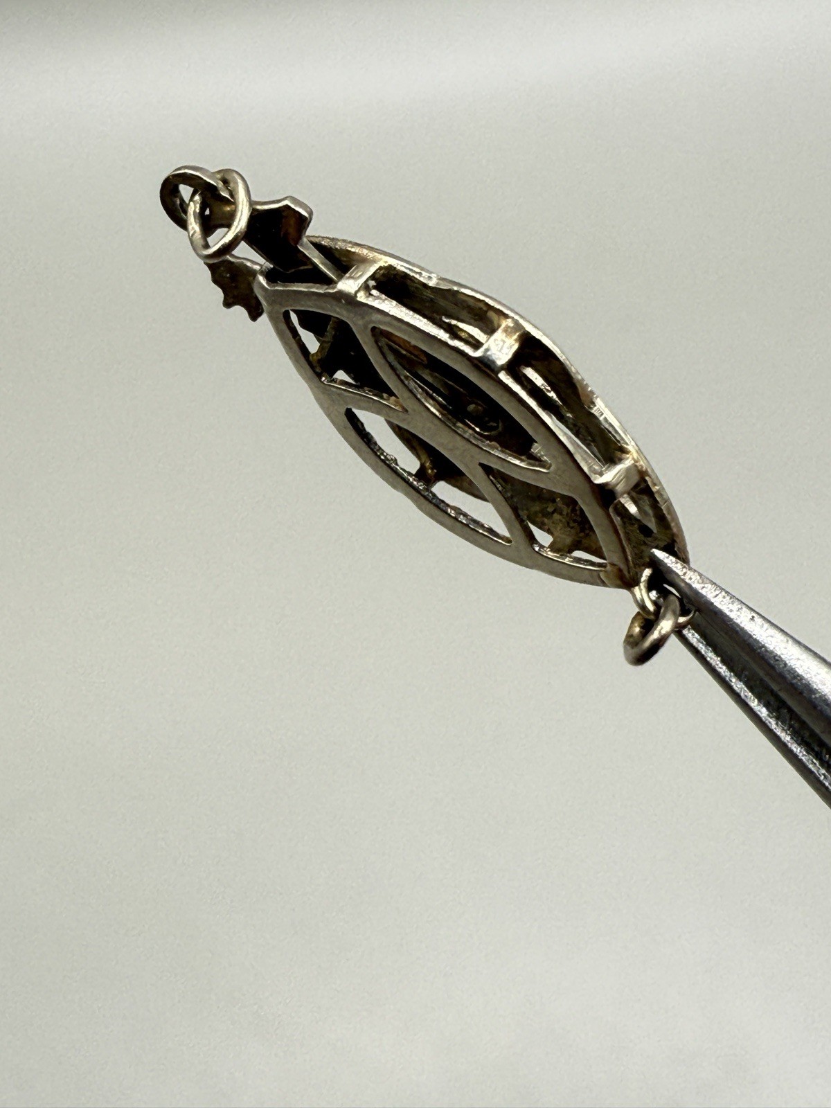 ATQ Art Deco 14k 585 White Gold Diamond Chip J Hook Clasp Closure