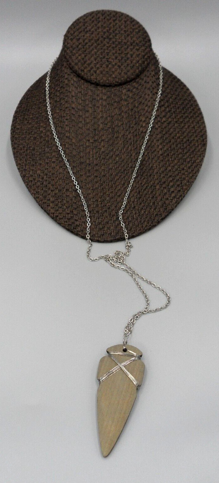 Vintage Arrowhead Pendant Necklace Wire Wrapped Wood Spear Tip Fancy Cable Chain