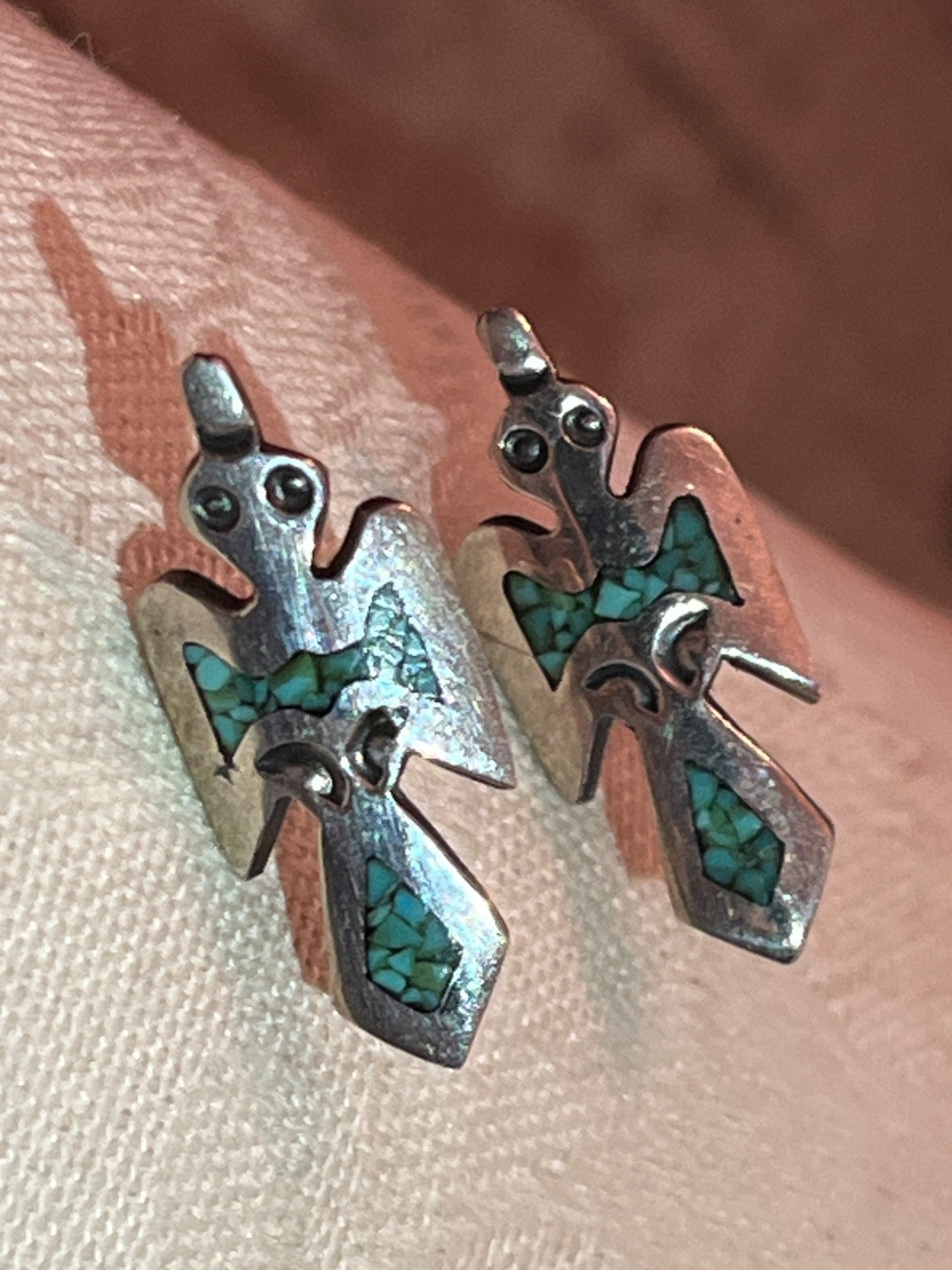 Old pawn Tommy Singer sterling turquoise chip peyote bird studs 101225eCHZGI