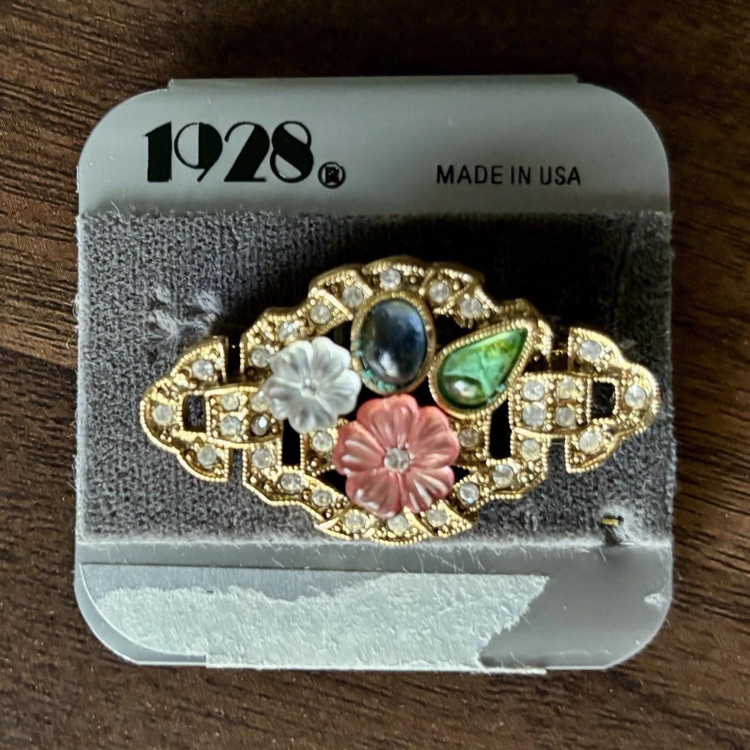 1928 Gold Tone Floral Multicolor Crystal Brooch Pin Flower Made in USA