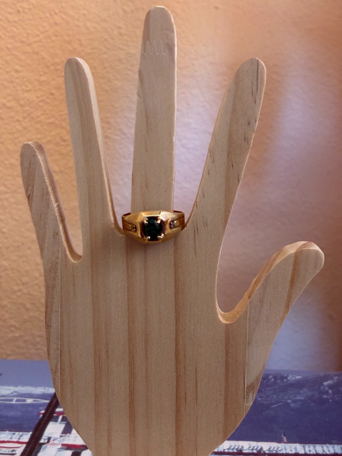 14 karat gold men ring Natural EMERALD (COLUMBIA) .93 CARAT by Jose Andre Melero