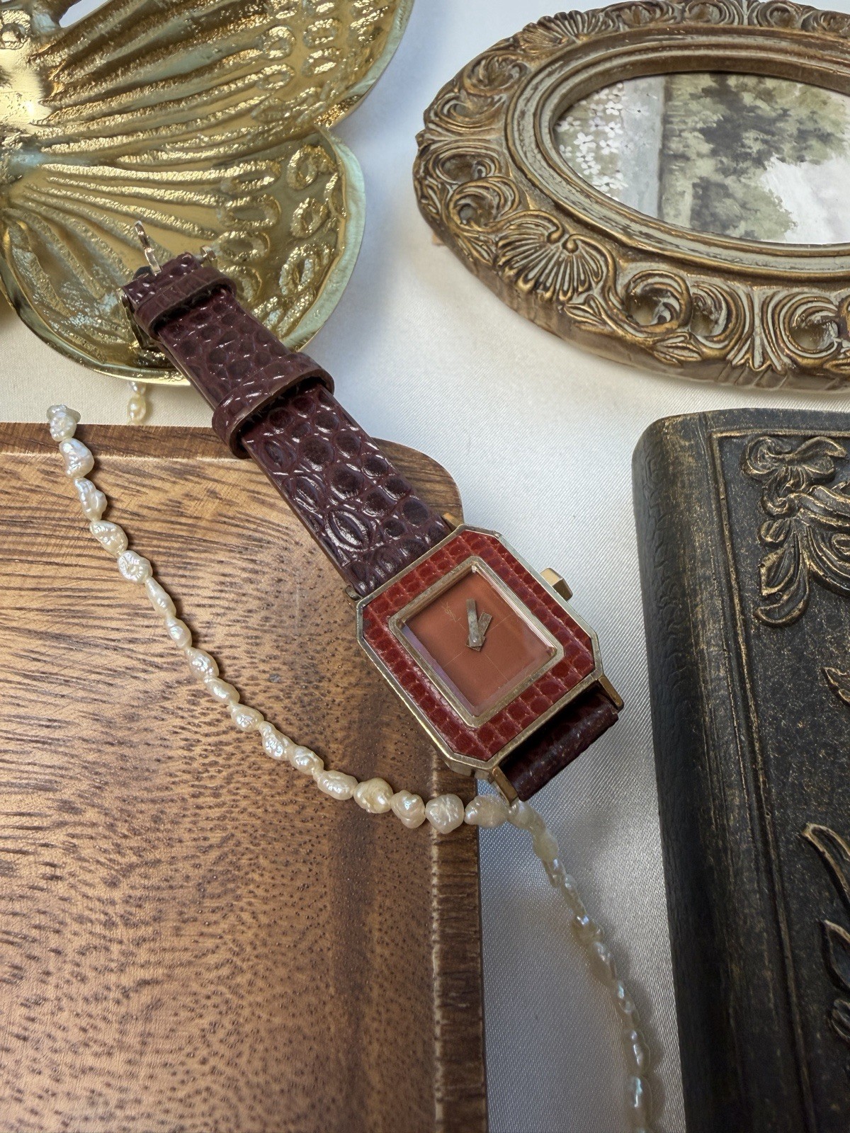 YSL SUPER RARE VINTAGE RED WATCH LEATHER STRAP