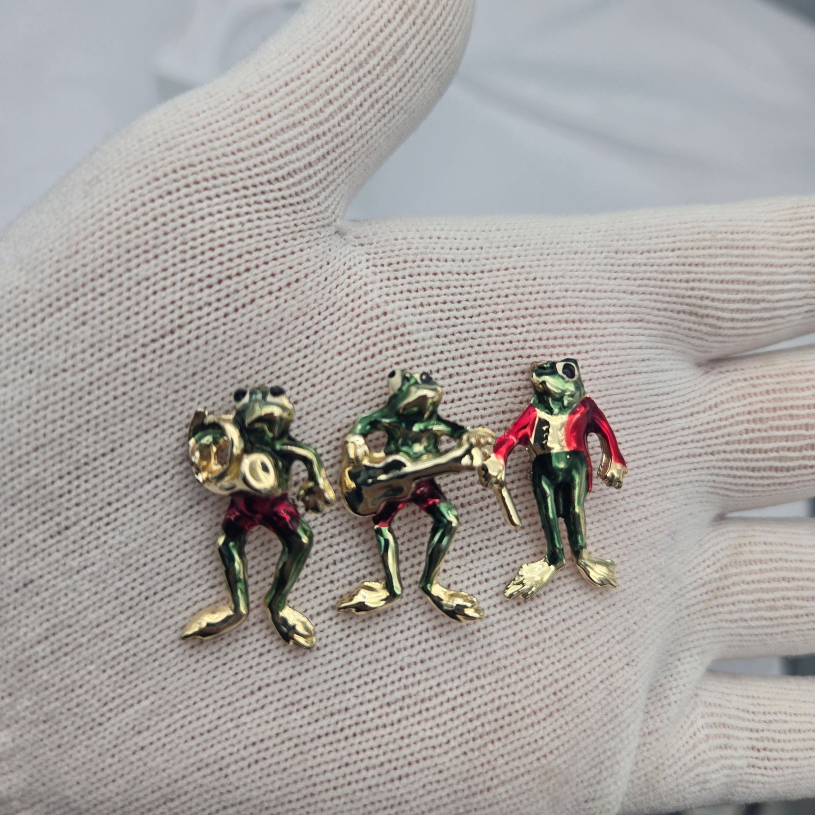 Frog Music Band Enamel Brooch Set of 3 Green Red Gold Novelty Pins Quirky