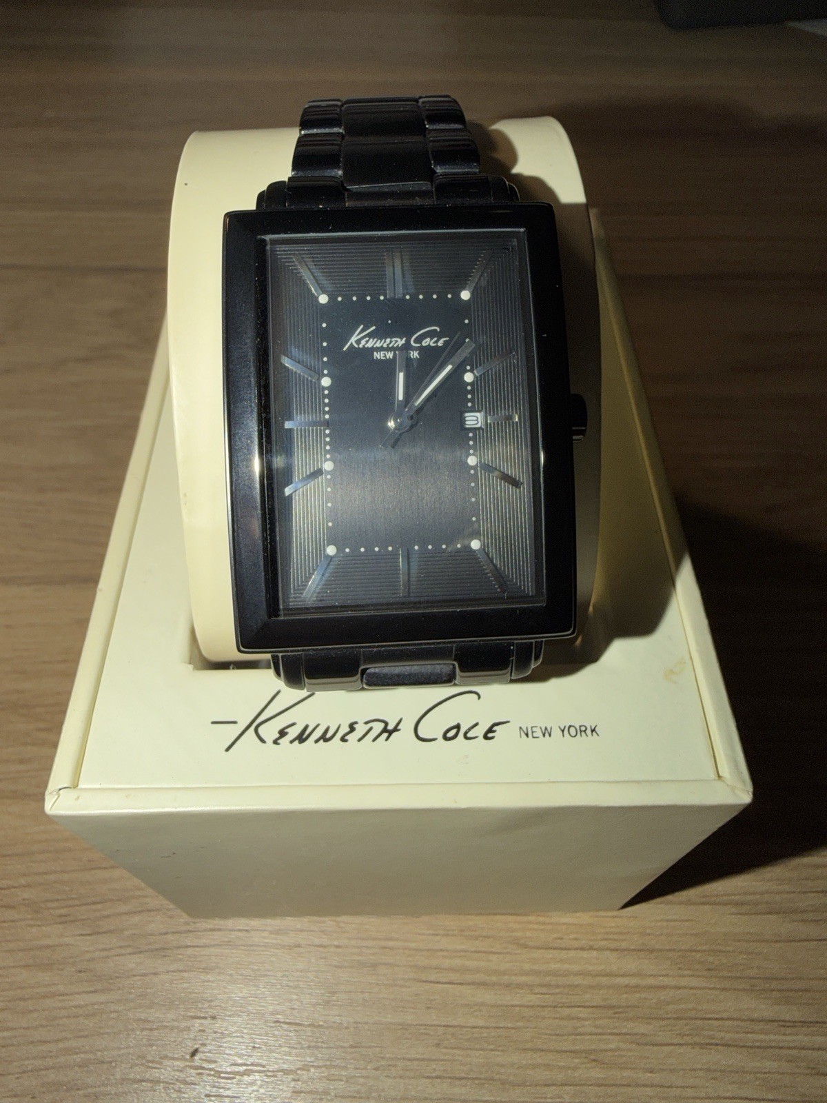 Kenneth Cole Watch New With Tags (Needs Battery) Black Chain Link Watch