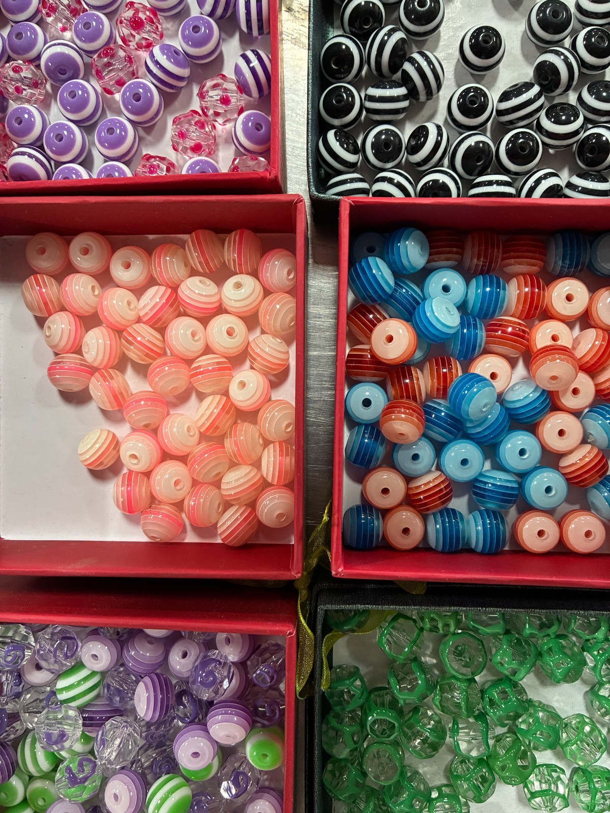 2 Lbs Mixed Glass & Acrylic Plastic Beads 10-15mm Center Drill Bulk Craft Lot