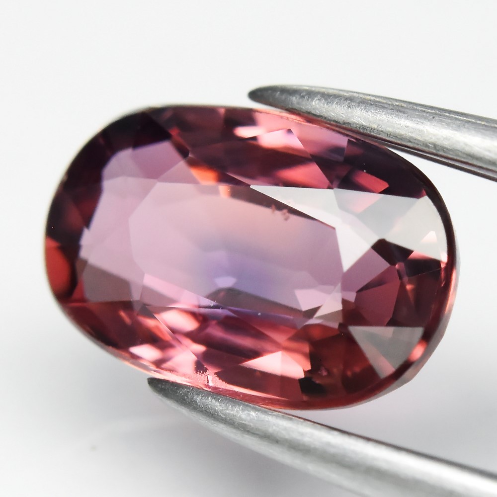 💎 1.25ct 7.7x5mm VVS Oval Purple Pink Sapphire – Unheated, Mozambique Gem