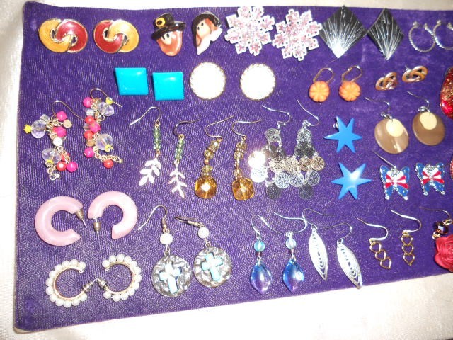 30 Prs Earrings jewelry lot all wearable lot assorted styles for every occasion