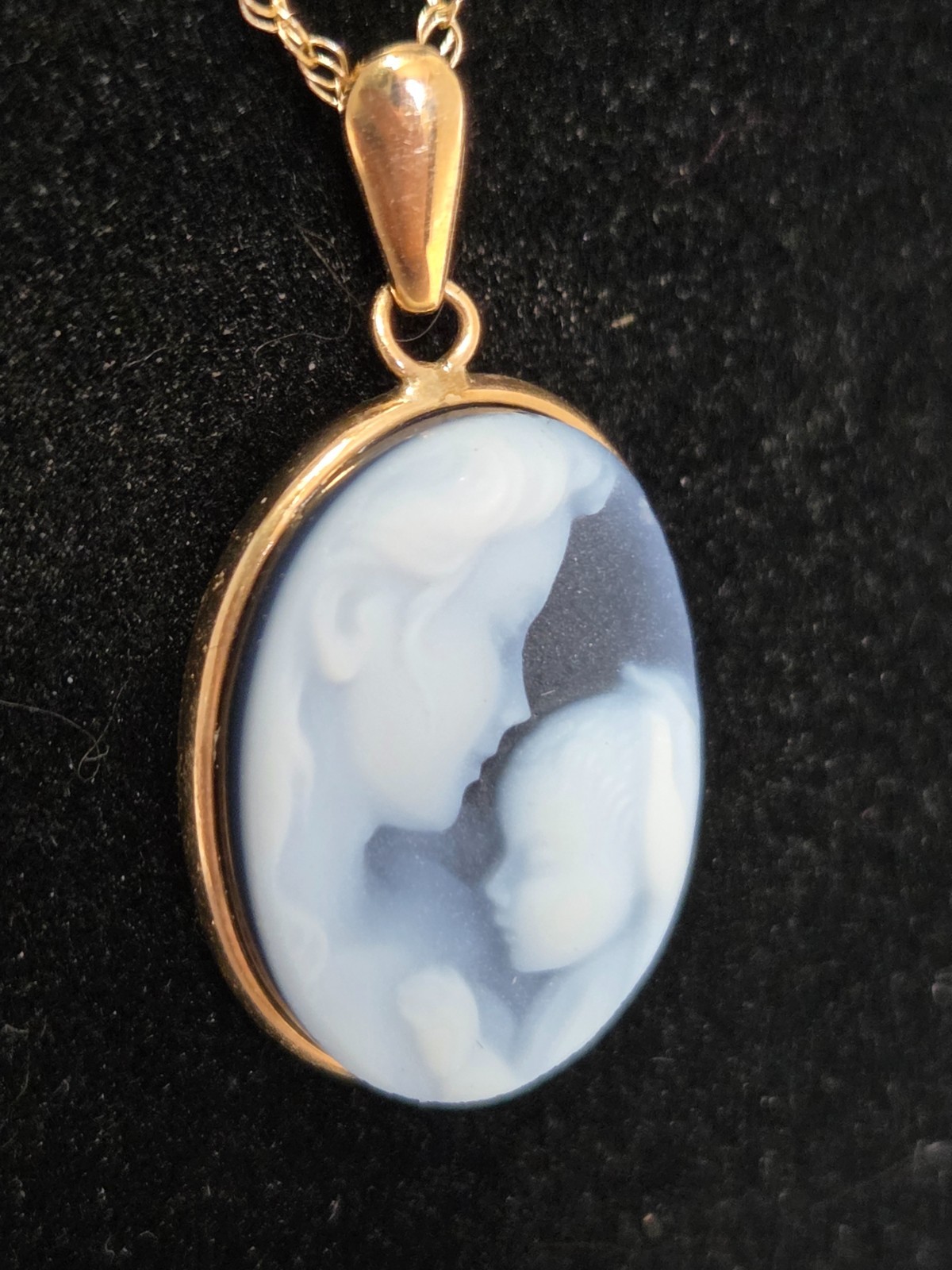 10k Gold Mother Child Blue Oval Cameo Pendant 18″ Necklace Heaven’s Gift Baby