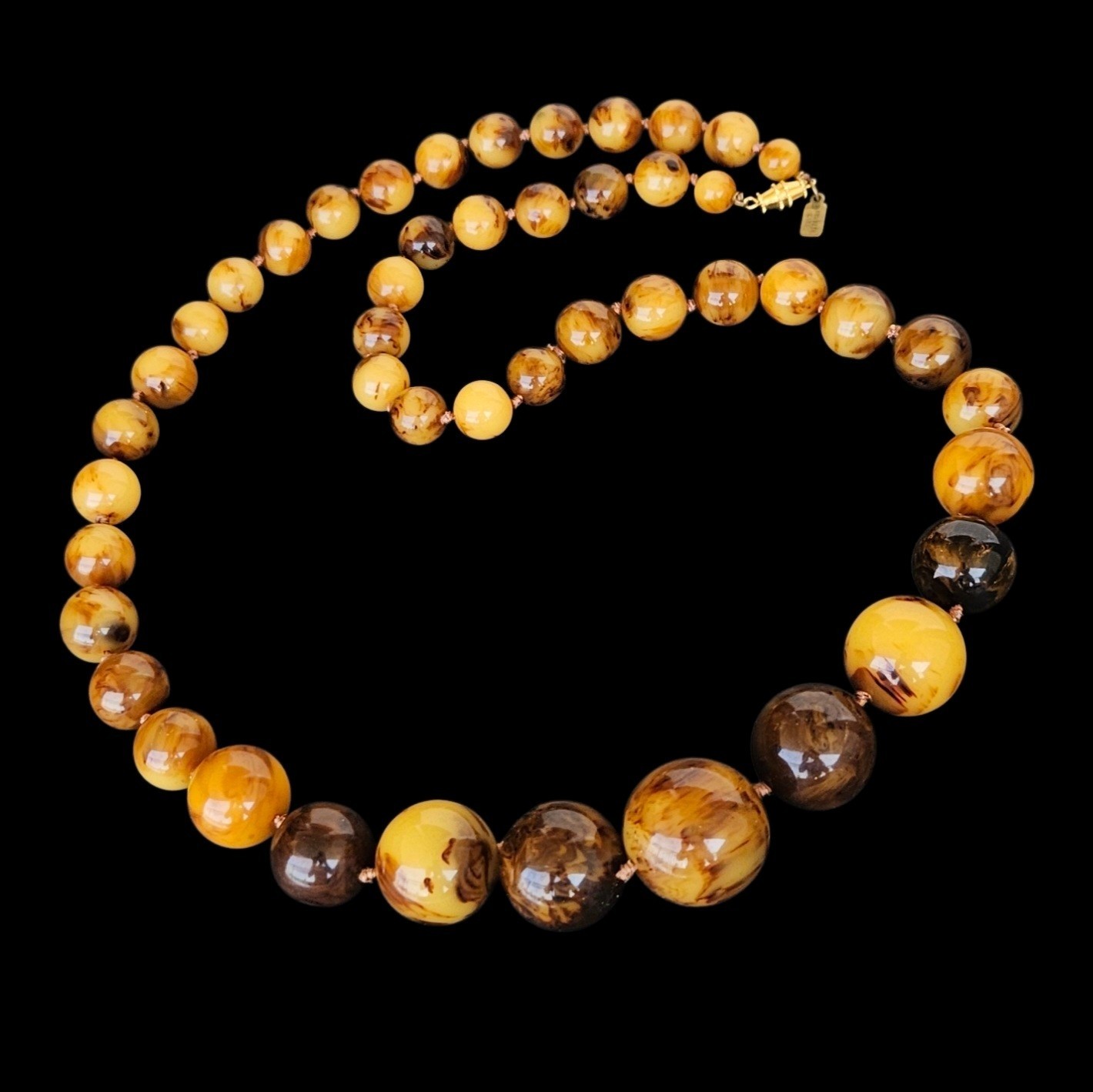 Vintage 1970s Kenneth Lane Catalin Root Beer Caramel Bakelite Bead Necklace 114g