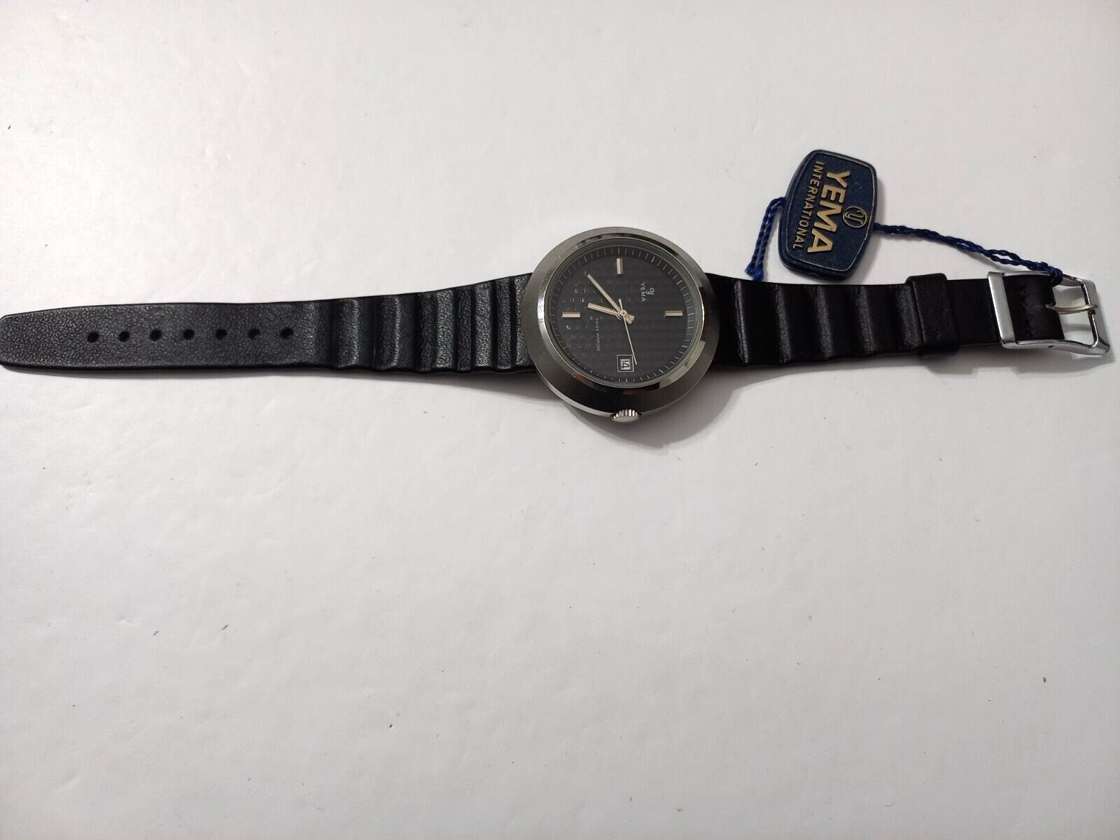 NOS 40MM 1970’S STEEL YEMA SOUS MARINE ” UFO ” AUTOMATIC DATE -RARE BLACK DIAL