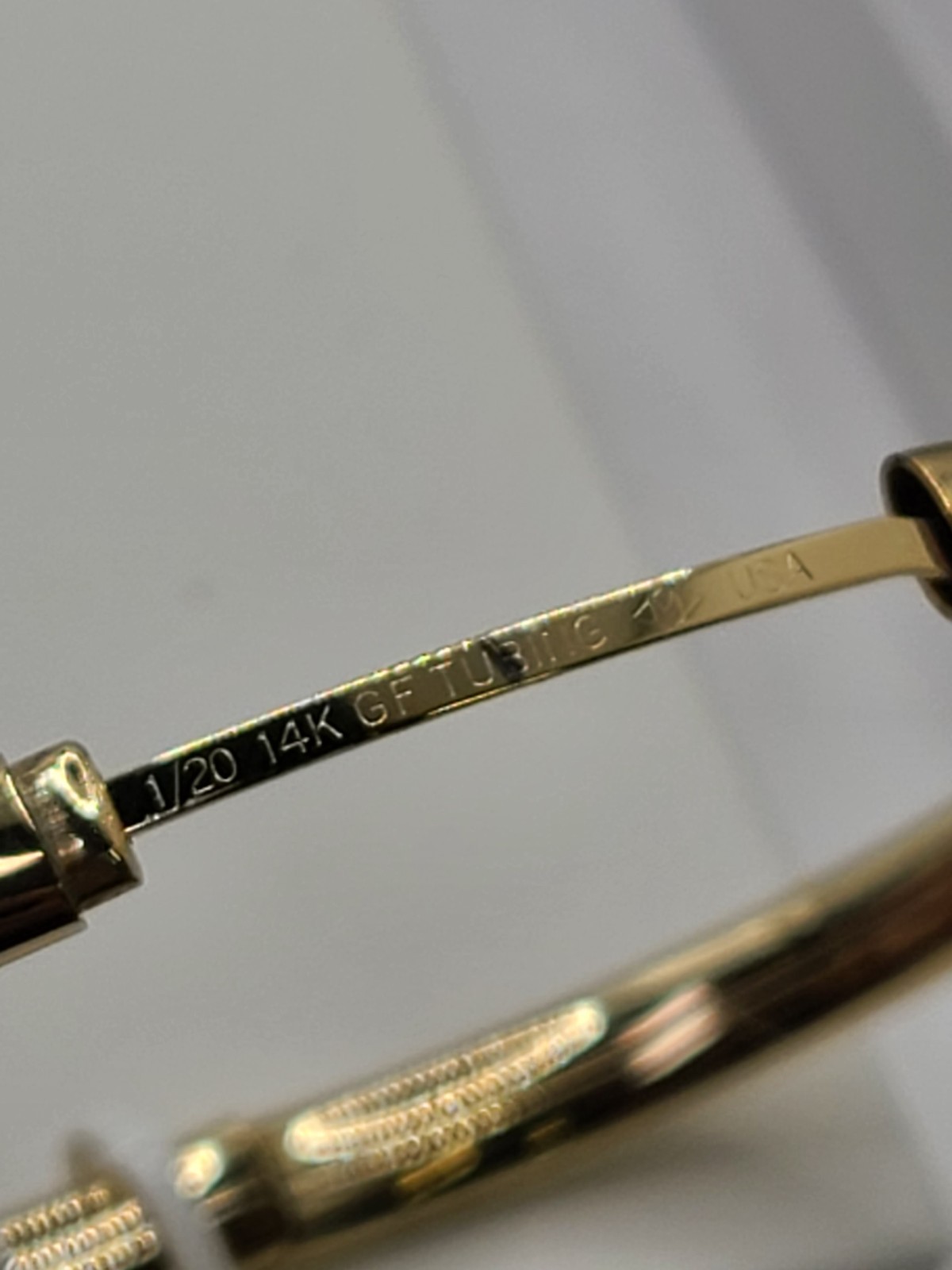 Banter by Peircing Pagoda Children 14K Gold Fill Polish Bangle – 4.5″ Diameter