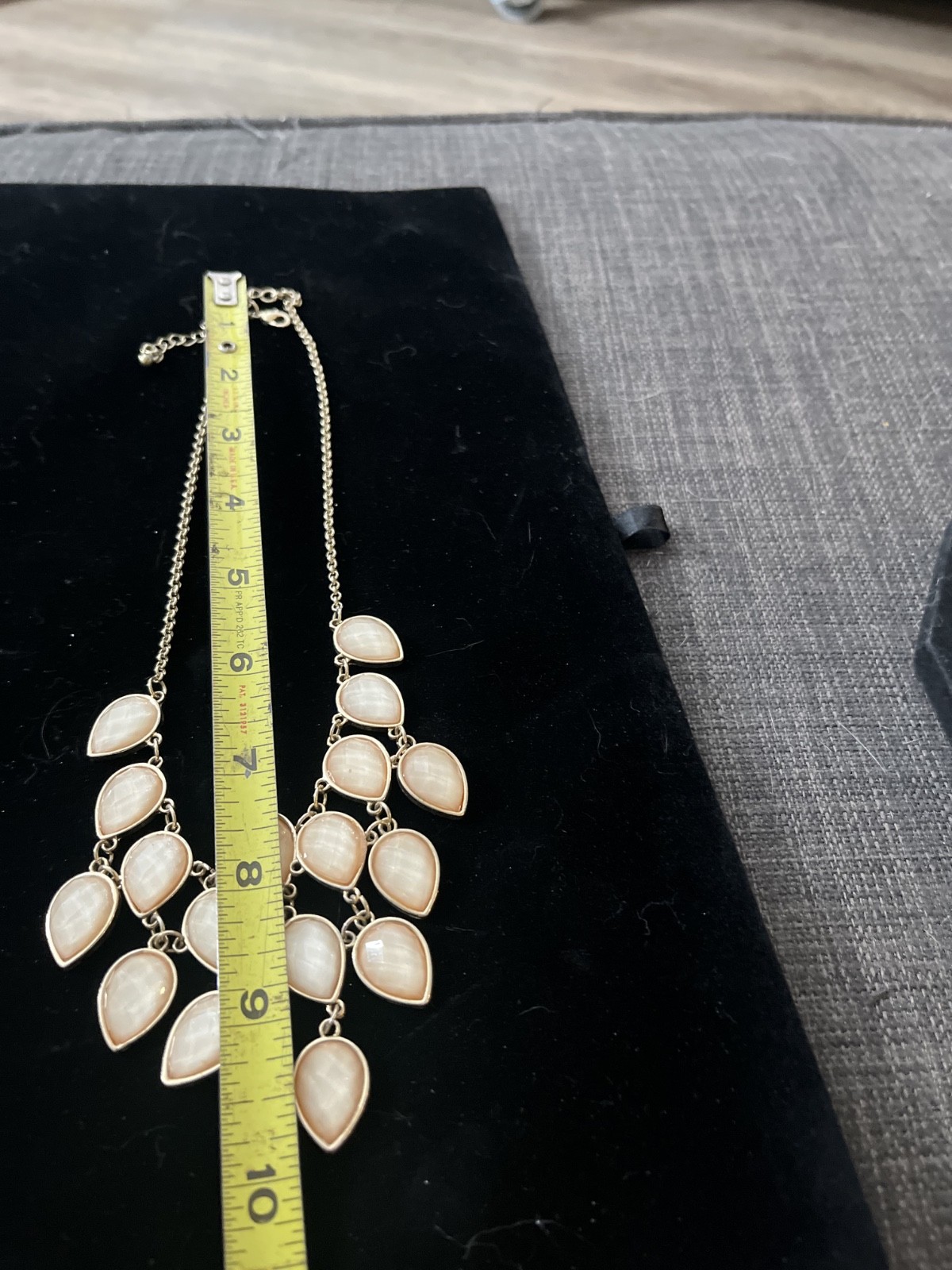 Cream champagne colored acrylic gem statement necklace in gold tone metal