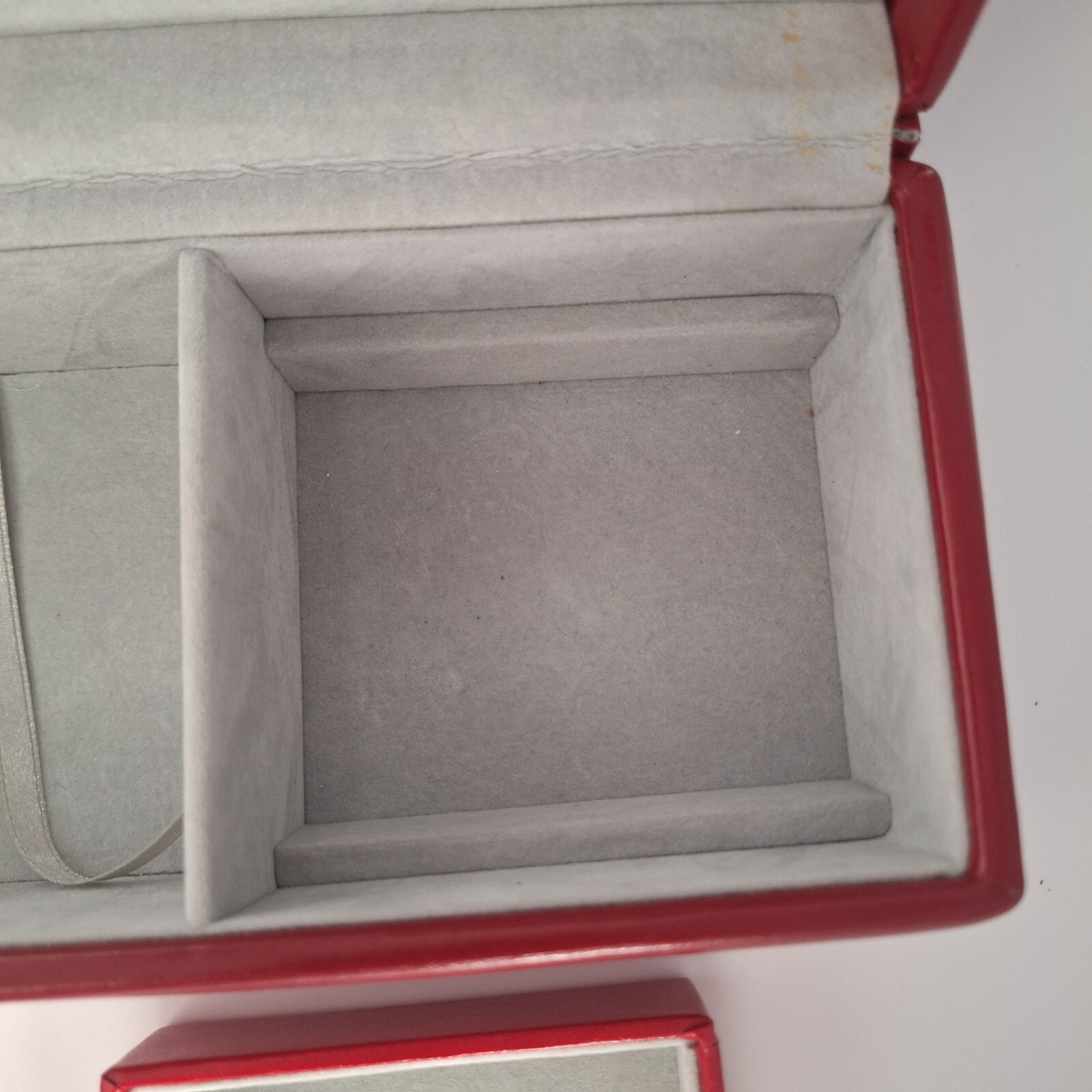 Red Faux Leather Jewelry Box 11″ 3 Piece Fabric Lined Travel Multi Compartment