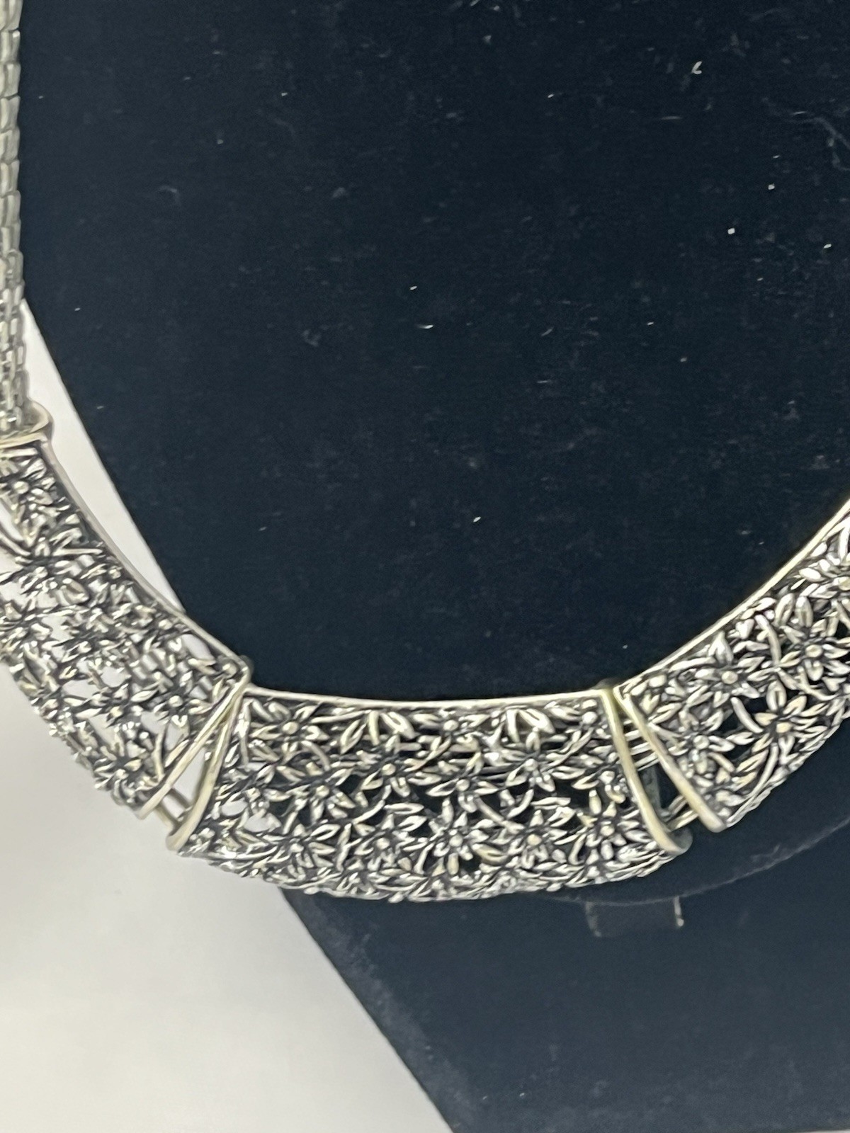 Statement Collar Bib Necklace With Floral Design