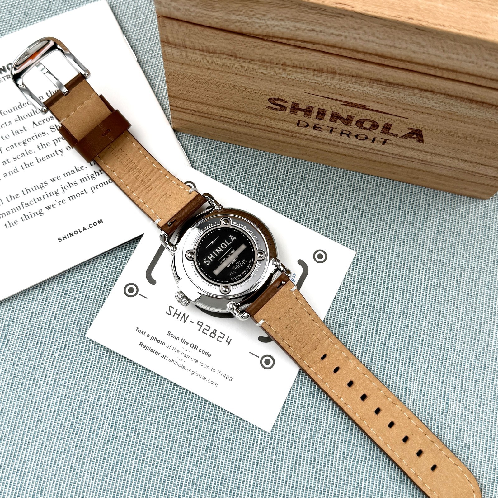 Shinola Runwell Watch 41mm Cream Dial Argonite 1069 Men’s Watch S0110000110