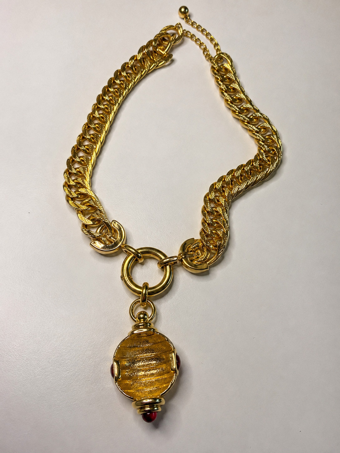 Vintage Gold Tone Chunky Chain Necklace Red Crystal Orb Pendant Statement