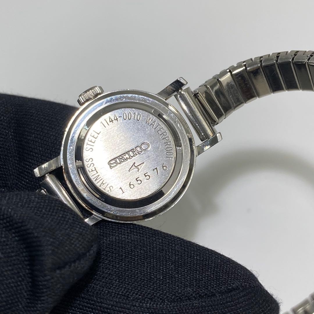 SEIKO 1144-0010 1970s Hand-wound Vintage Watch S000012