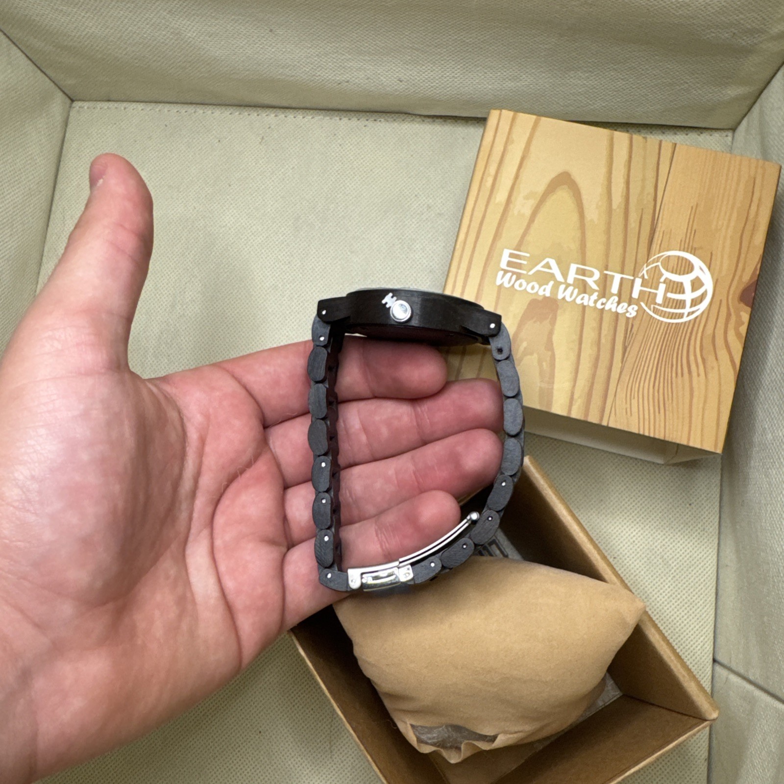 Earth Wood Tuckahoe Black Sandalwood Watch Turquoise Marble Dial Box Included