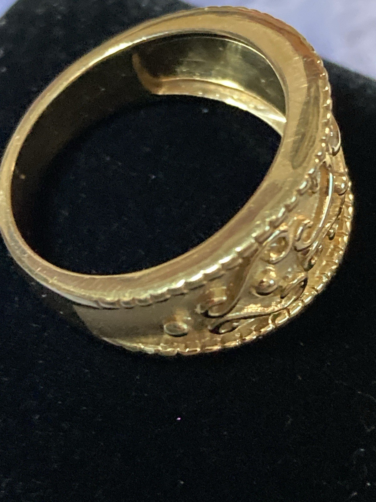 14Kt 8 Grams Yellow Gold Etruscan Scroll Band Ring 8 Grams