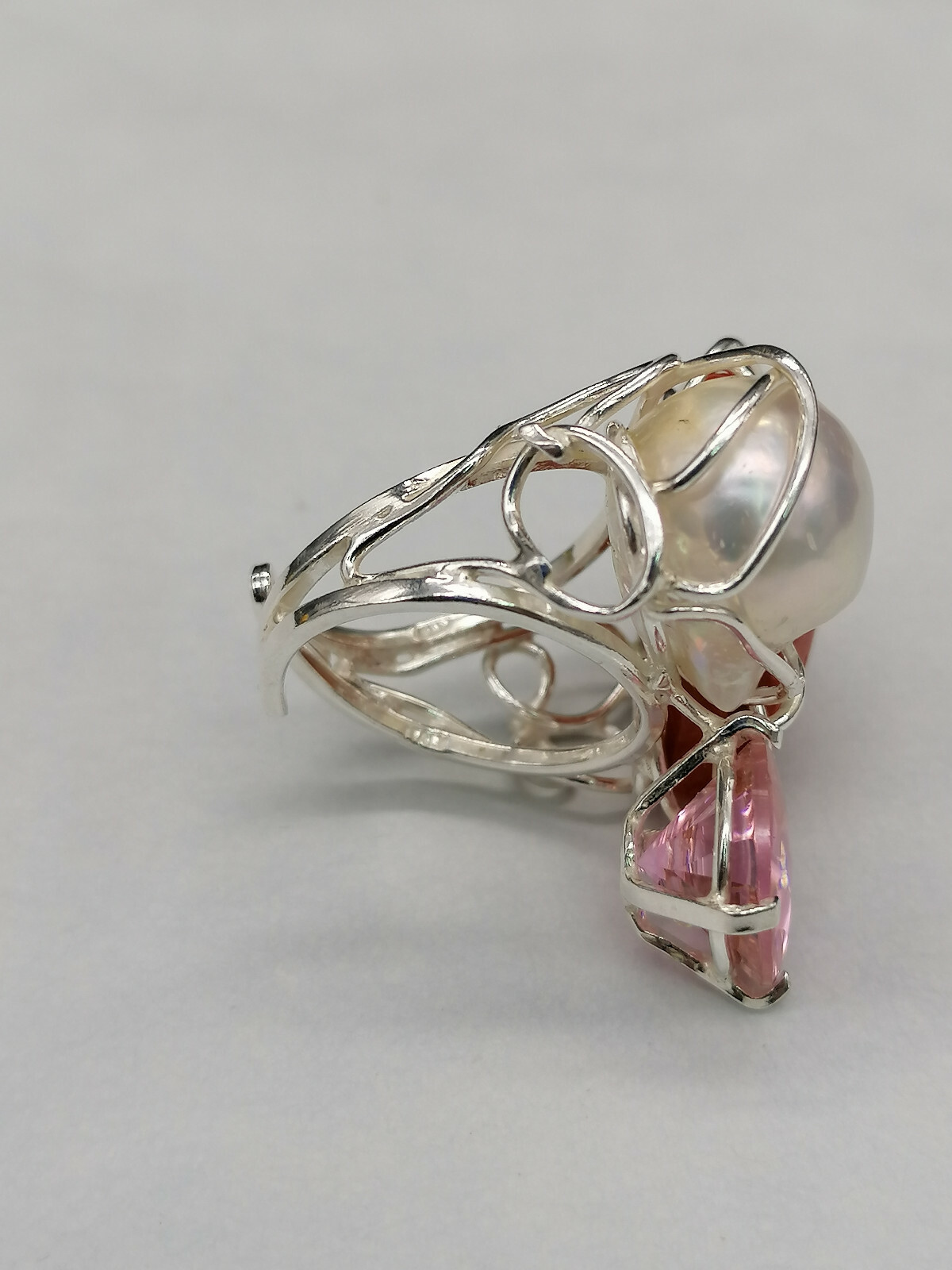 anello donna vero corallo rosso perla bianca swarovski rosa in argento bianco